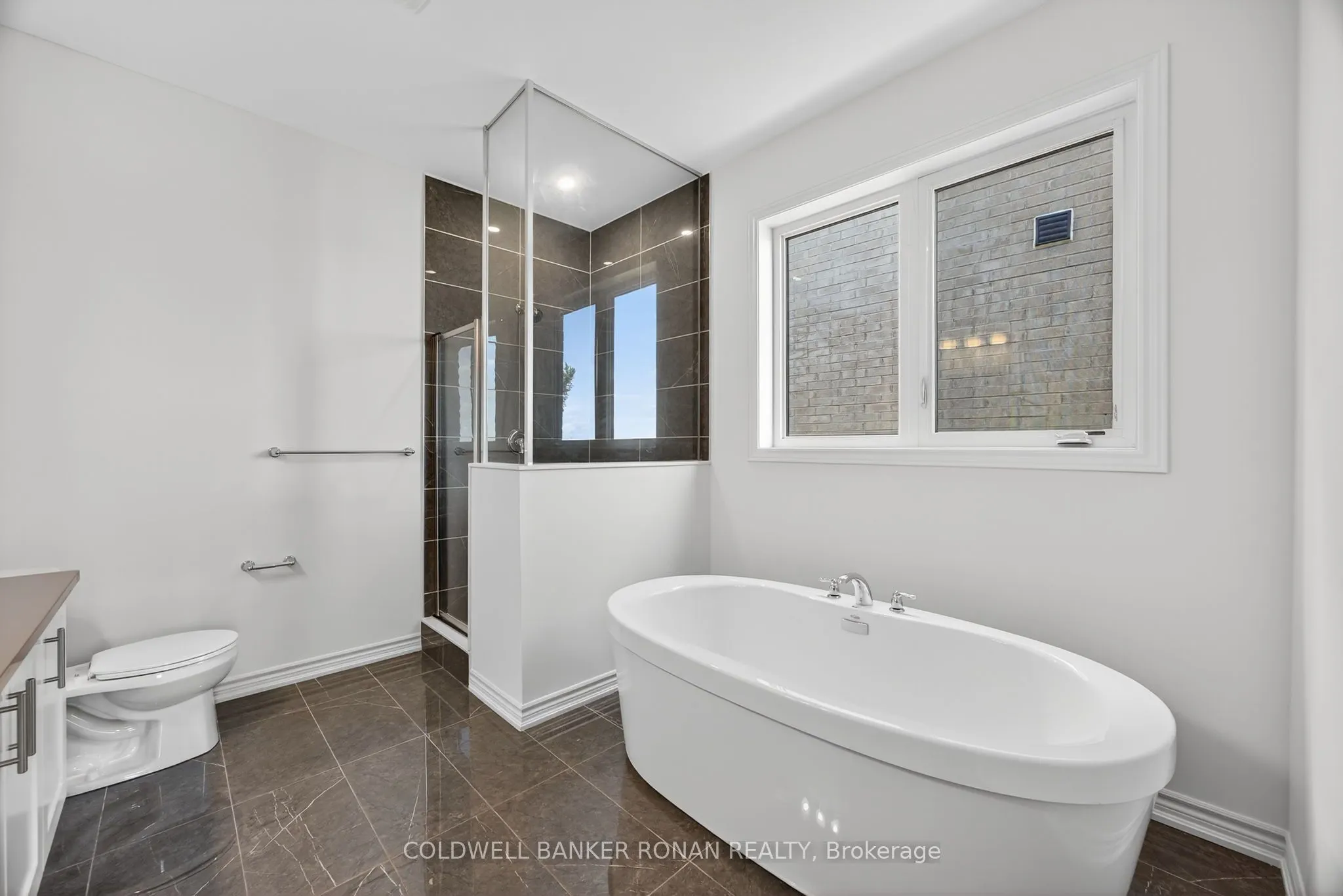 21 Sparrow Way