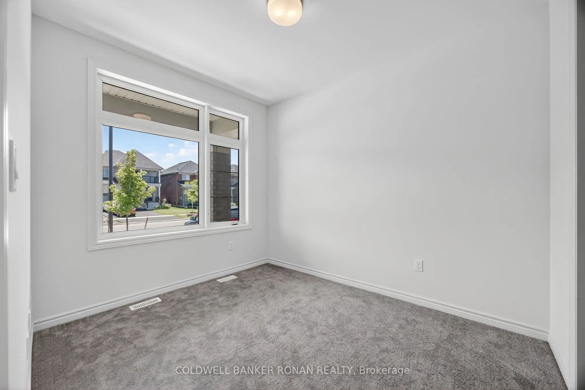 21 Sparrow Way