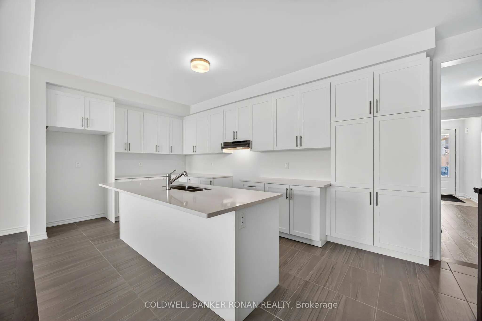 21 Sparrow Way