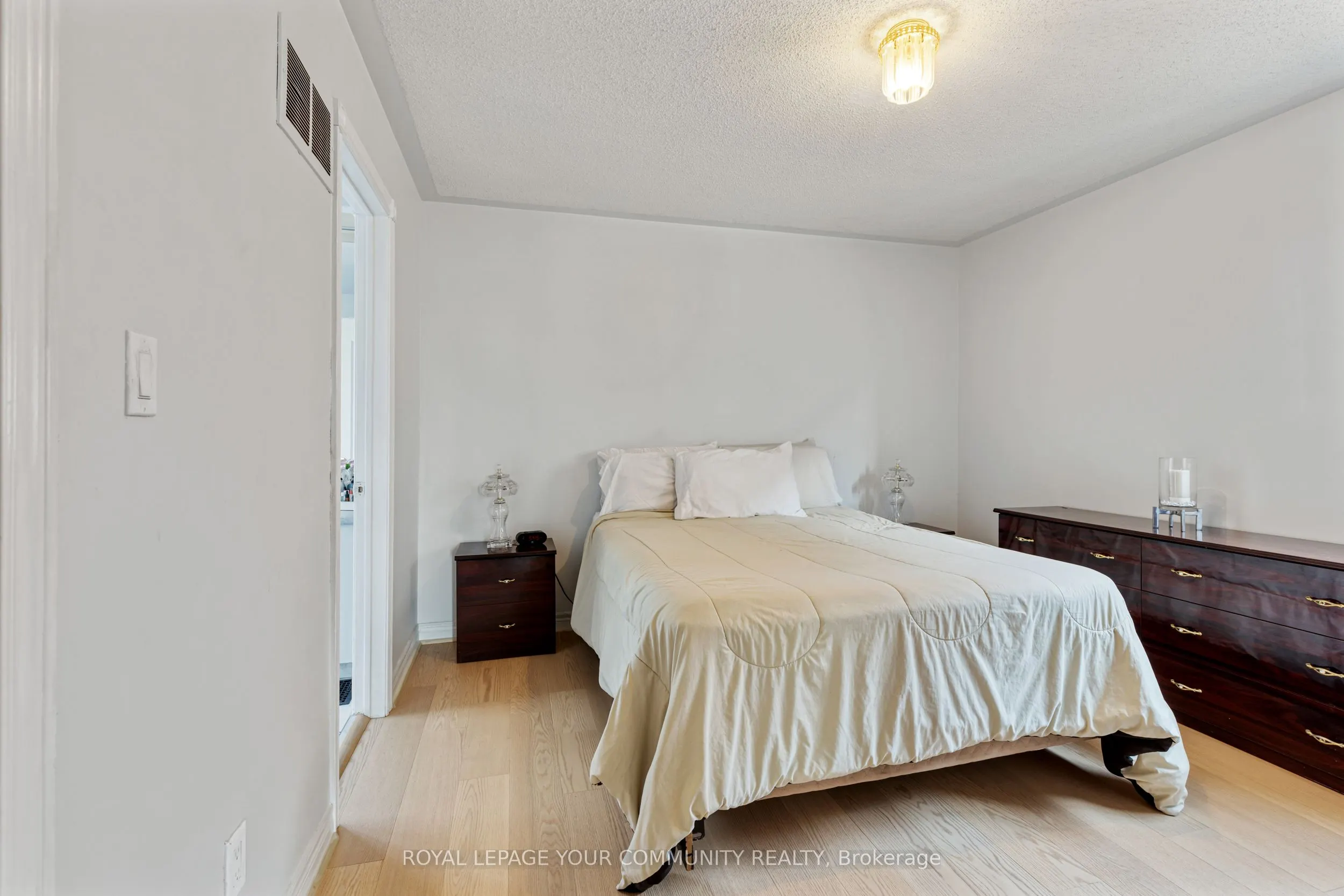 299 Discovery Trail