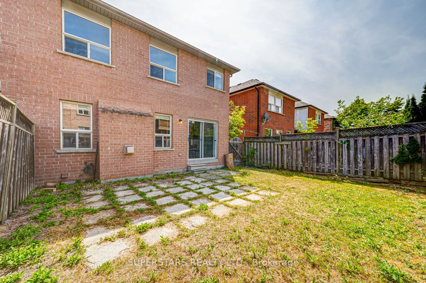 370 Flagstone Way