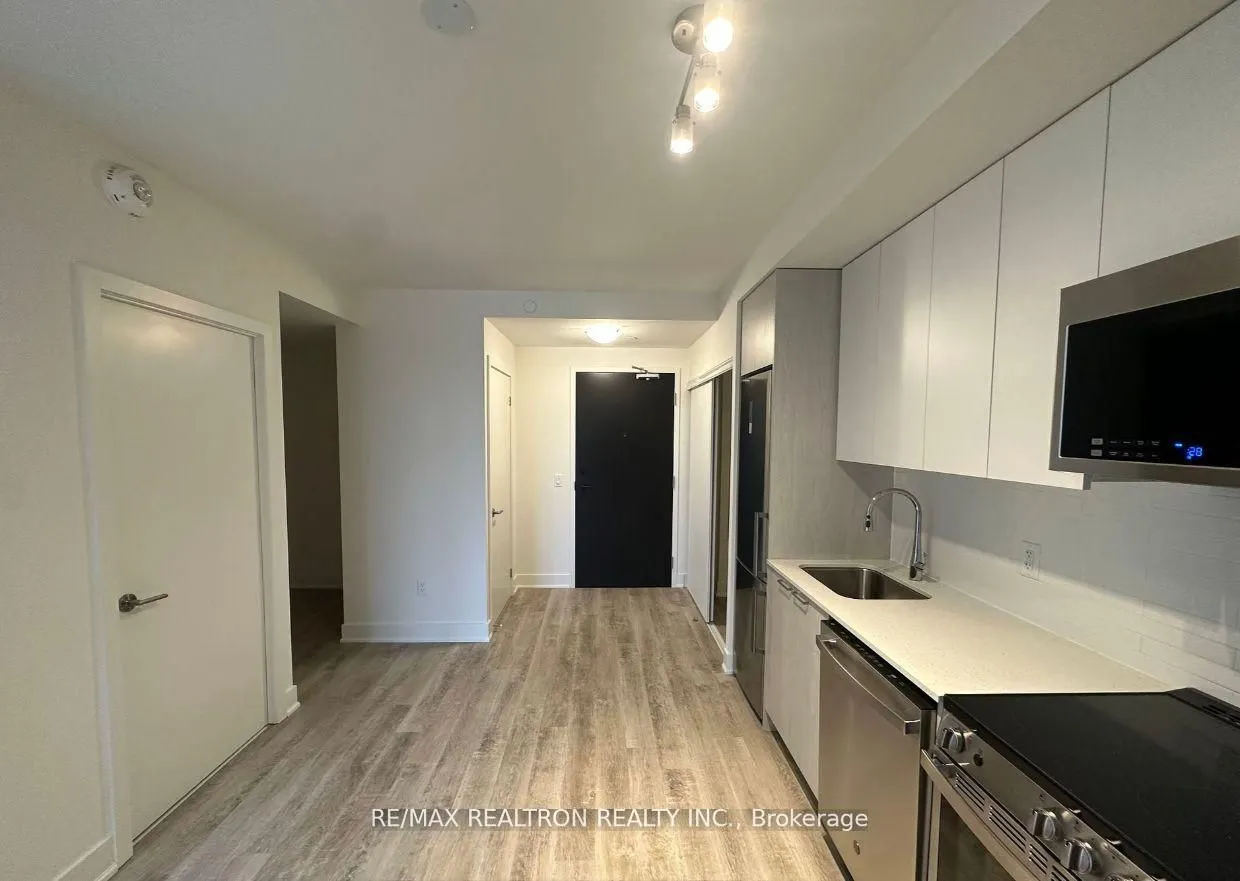 185 Deerfield Road, #414