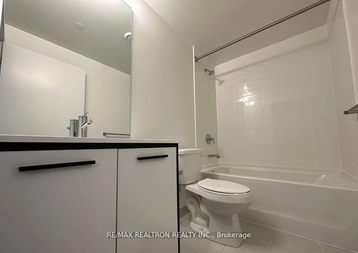185 Deerfield Road, #414
