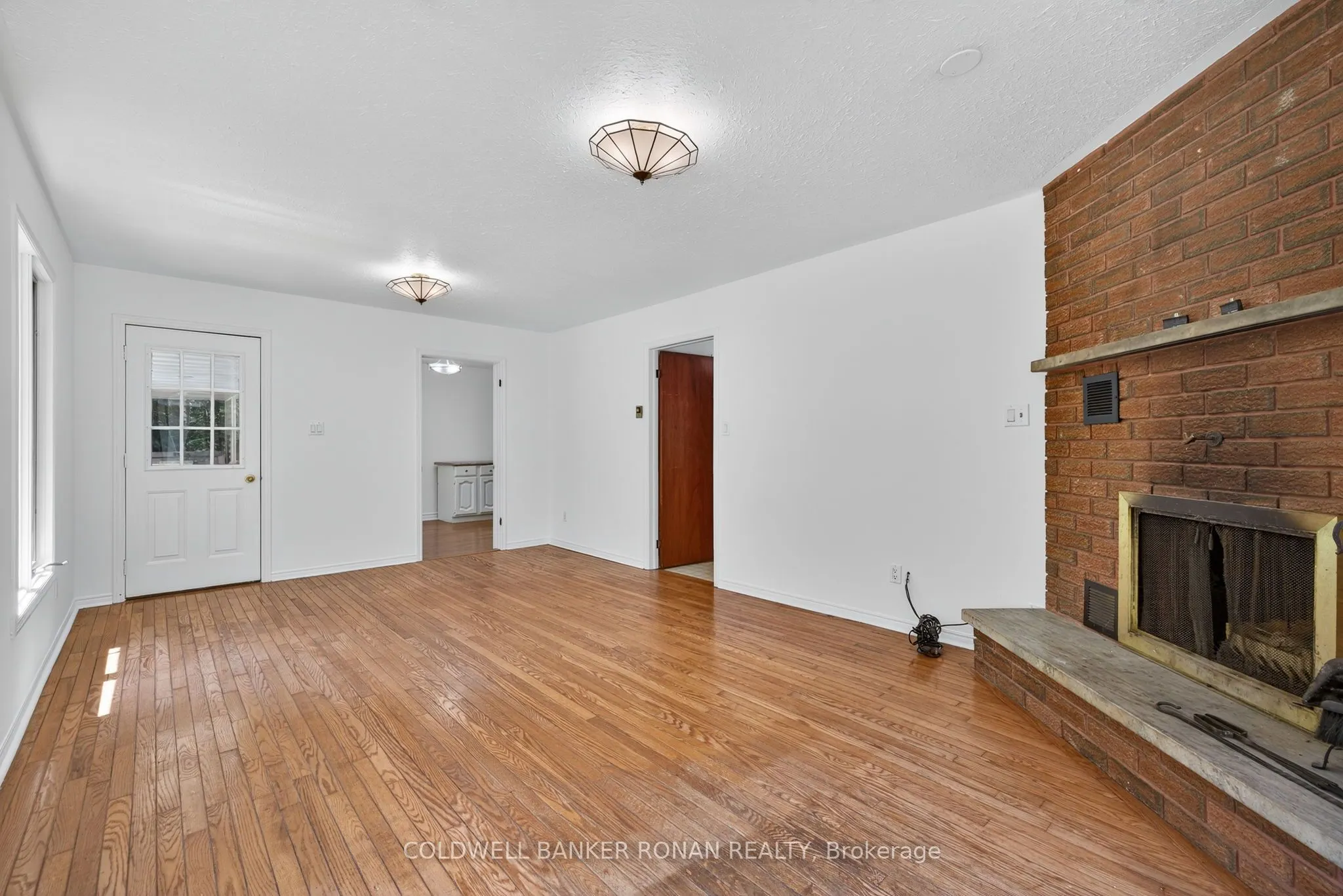 2045 Concession Rd 7