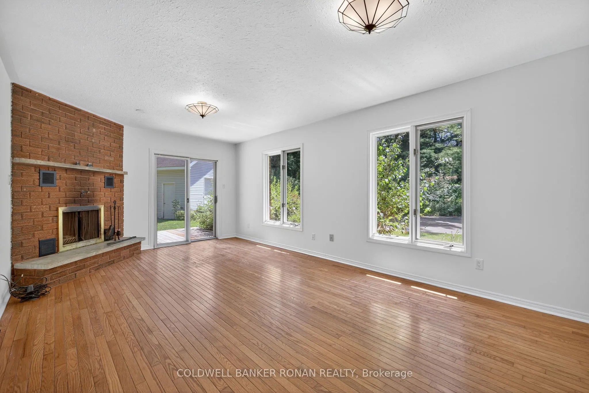 2045 Concession Rd 7