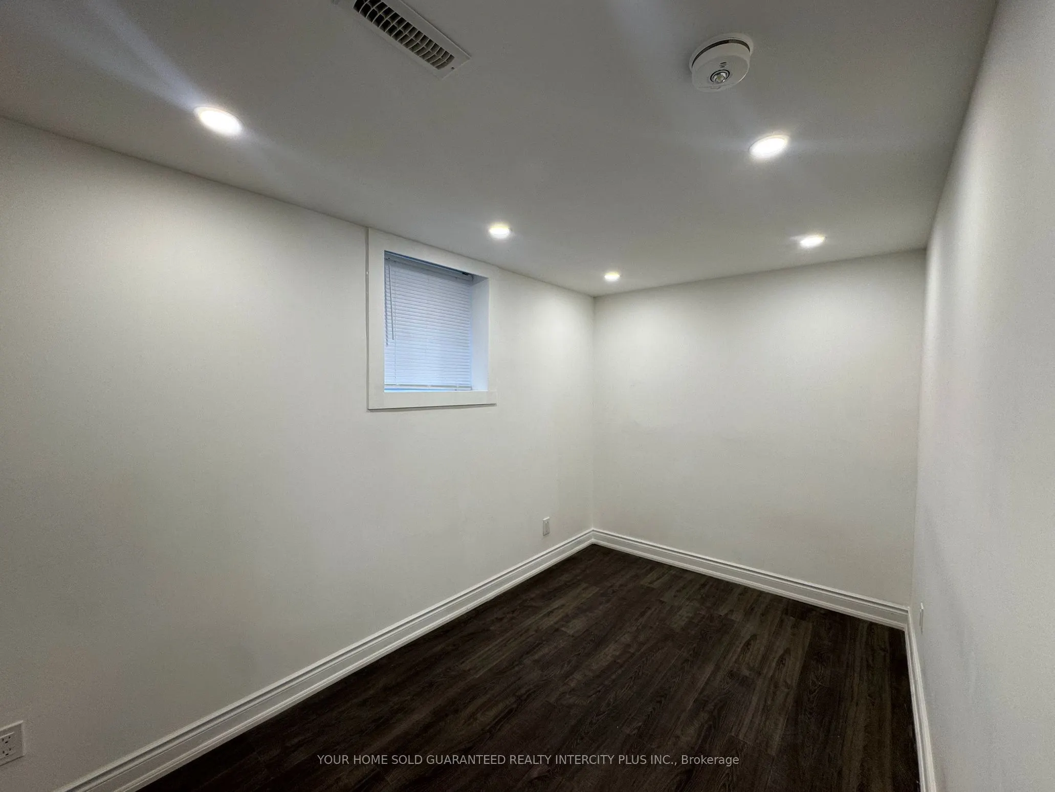 177 Aberdeen Avenue, #LOWER