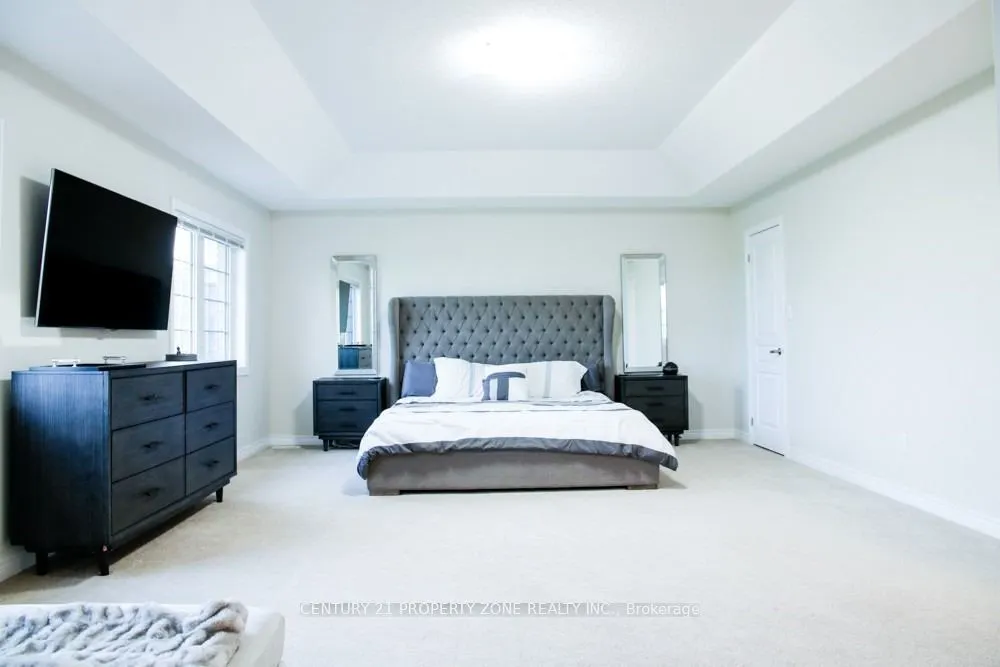 919 Green Street