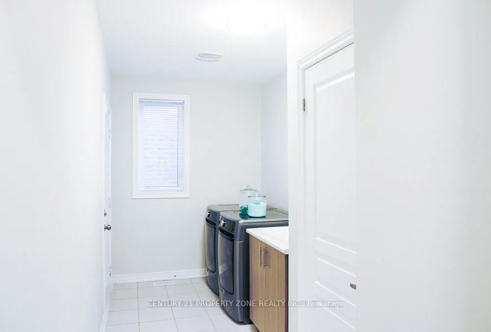919 Green Street