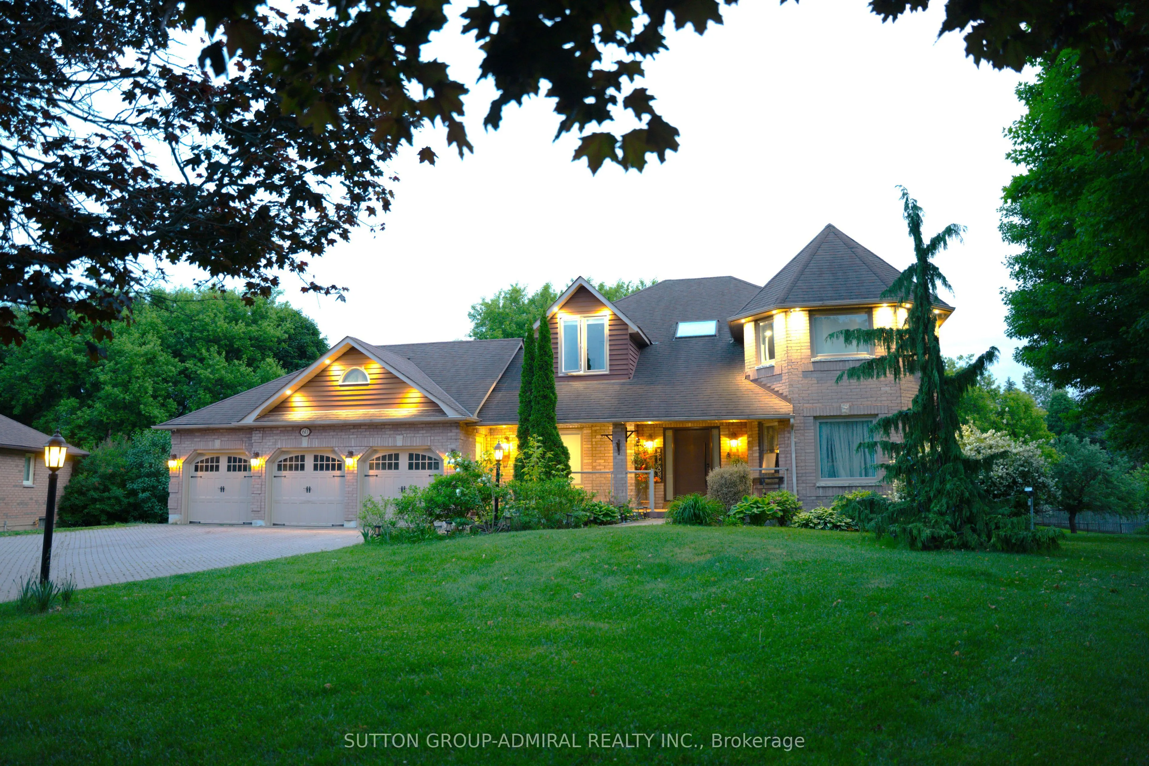 60 Maple Way