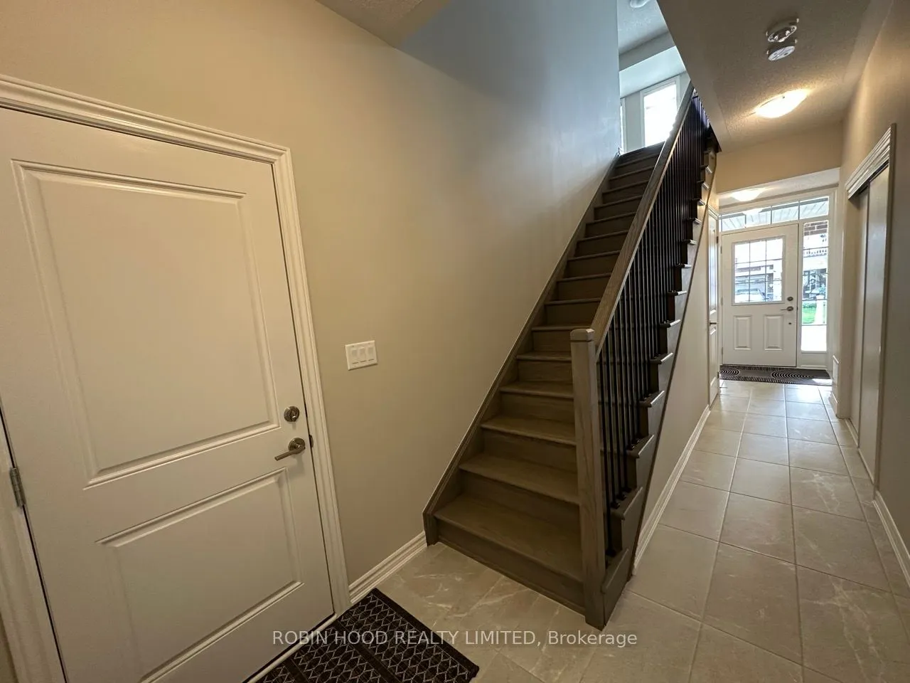 6 Mel Irving Drive