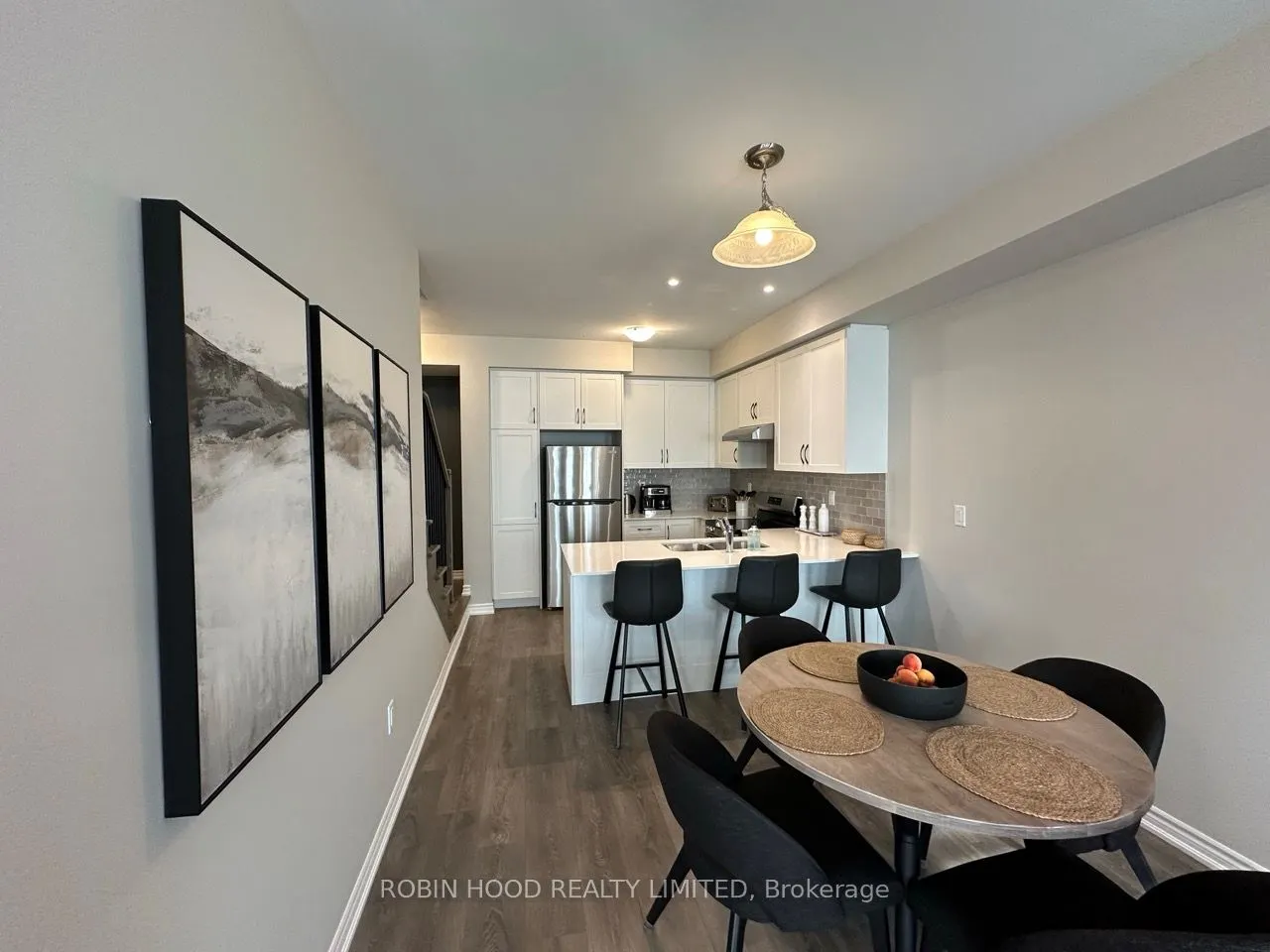 6 Mel Irving Drive