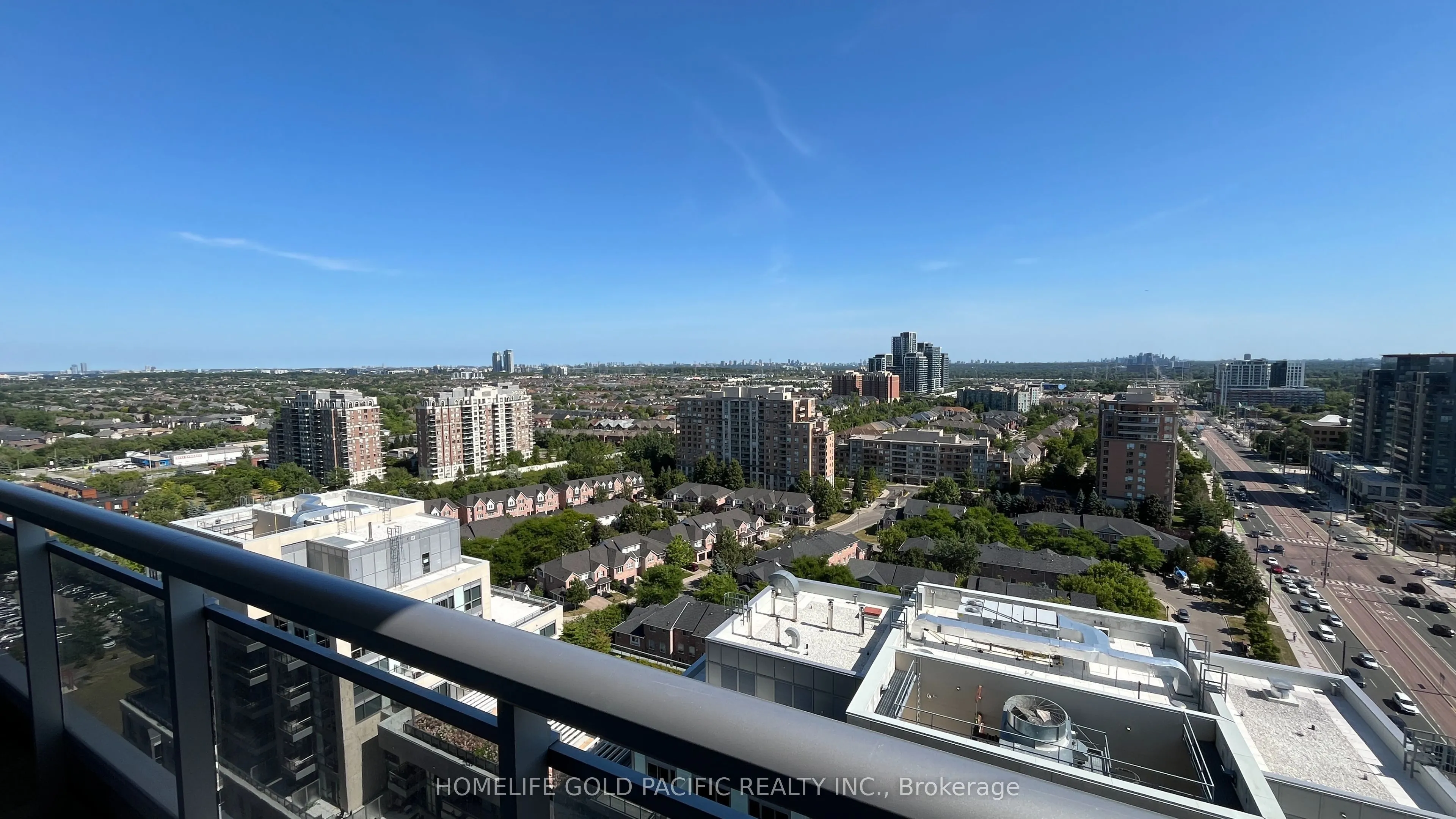9201 Yonge Street, #1807