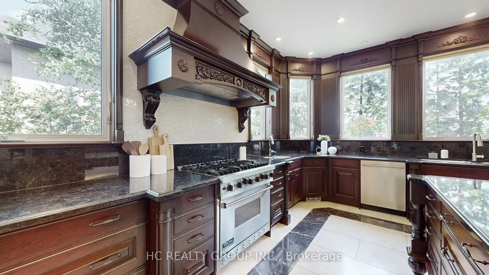 54 Maryvale Crescent