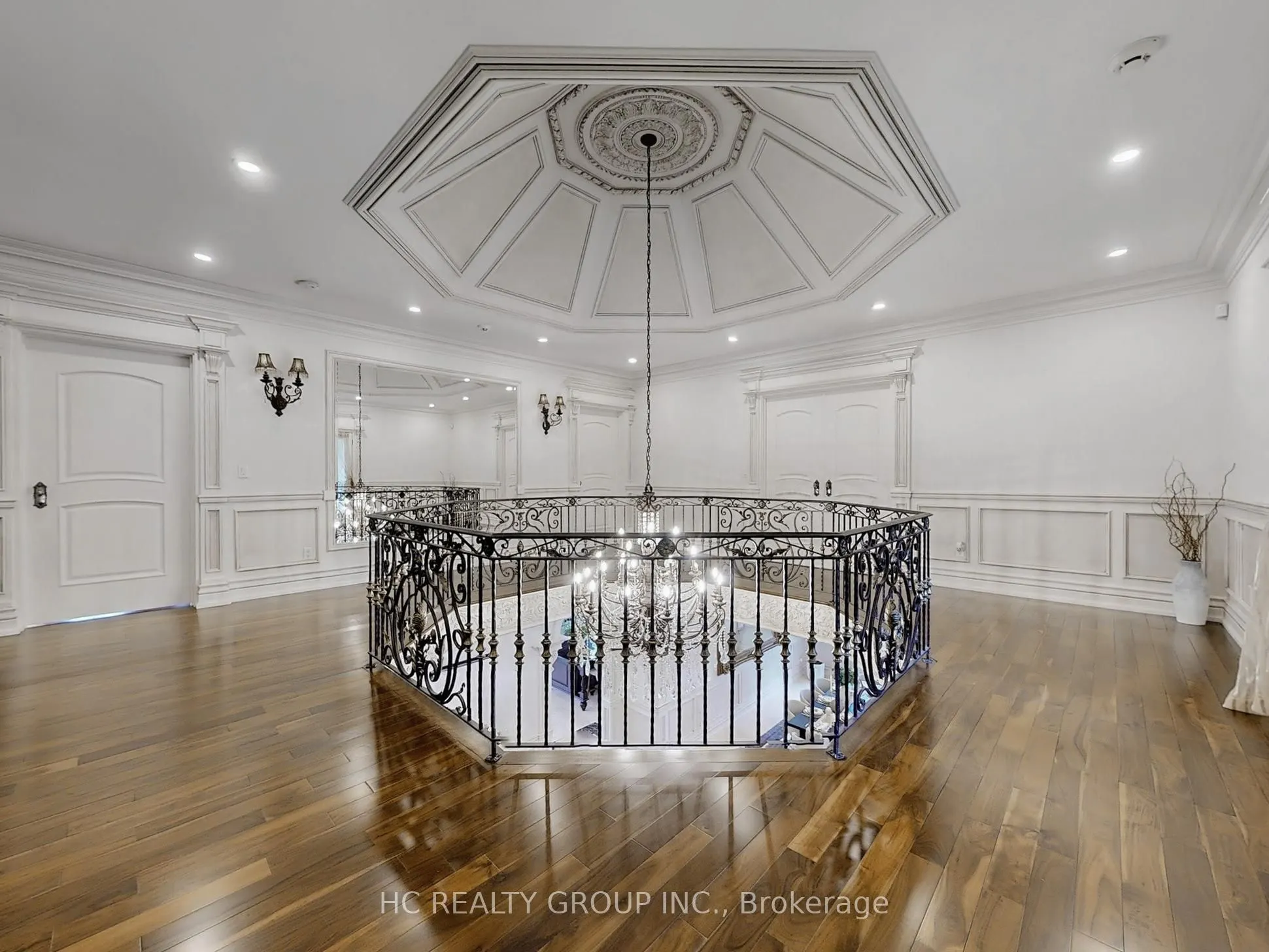 54 Maryvale Crescent