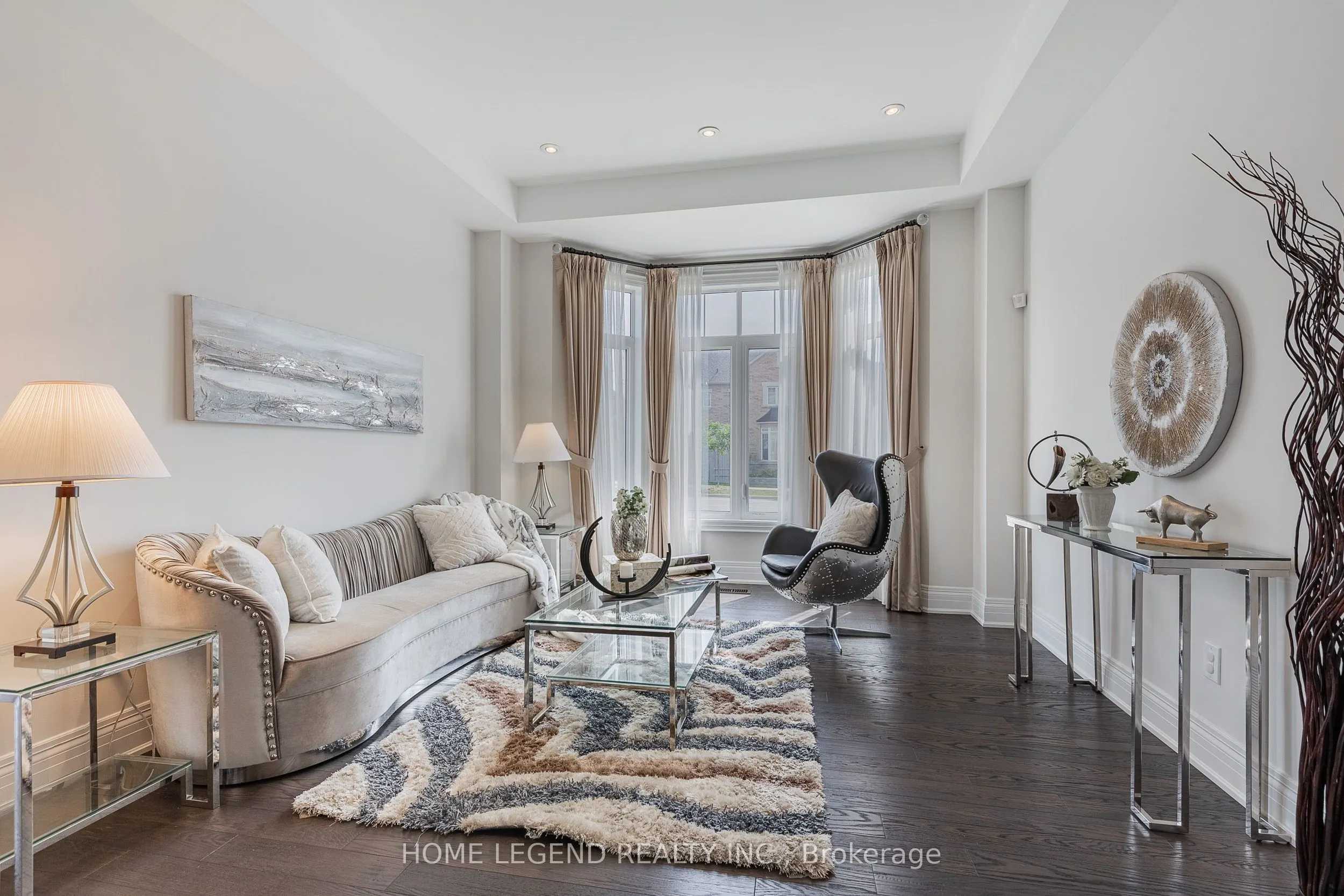 101 Foley Crescent