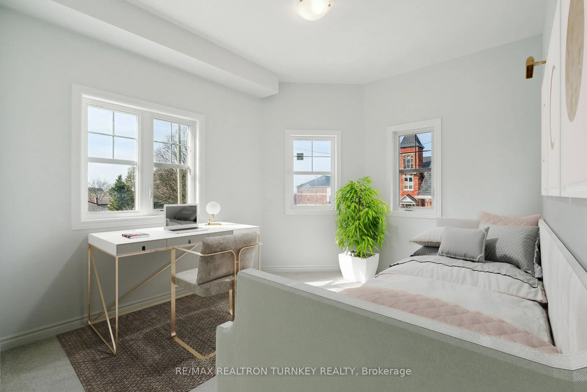 2 Ravenscraig Place
