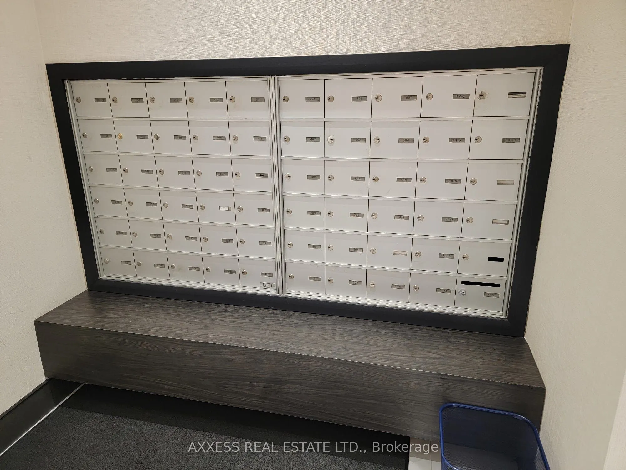 160 Woodbridge Avenue, #210