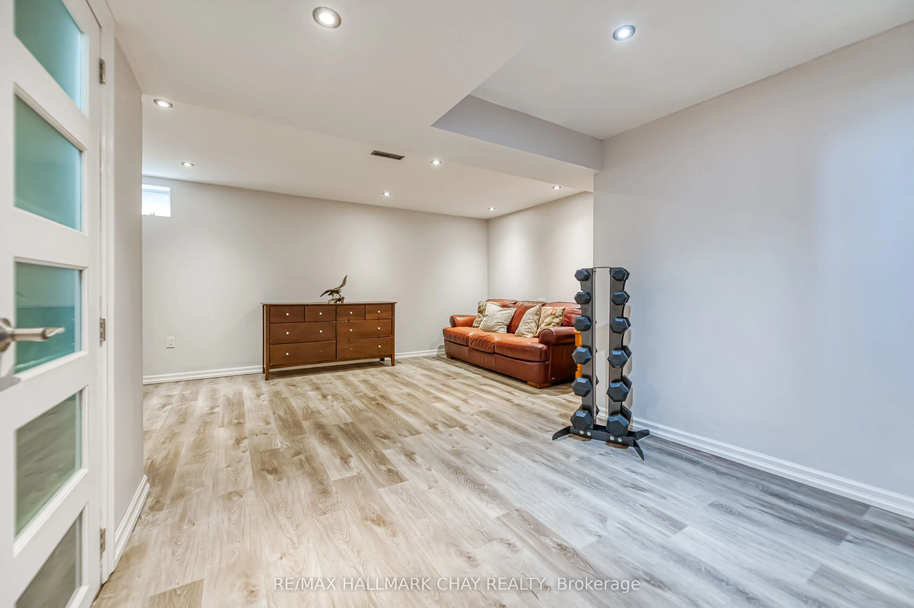303 John Bowser Crescent