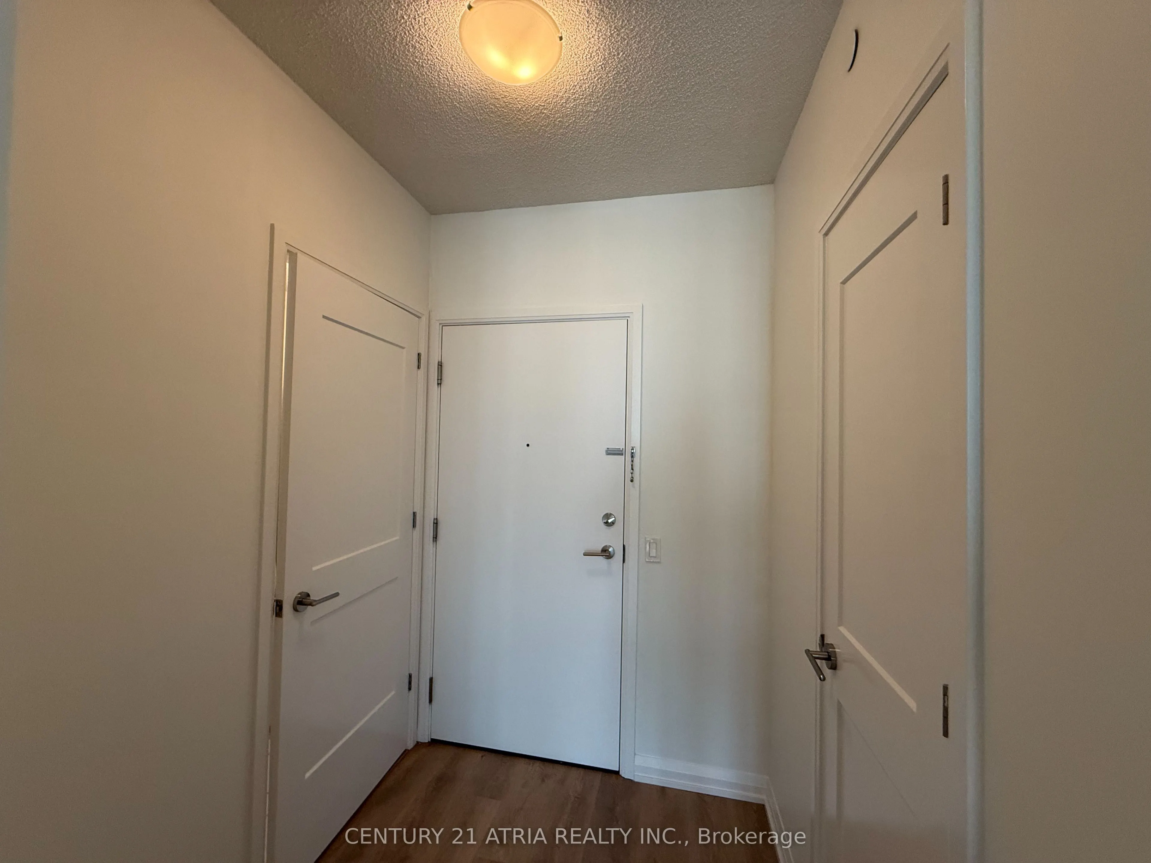 7895 Jane Street, #LPH11