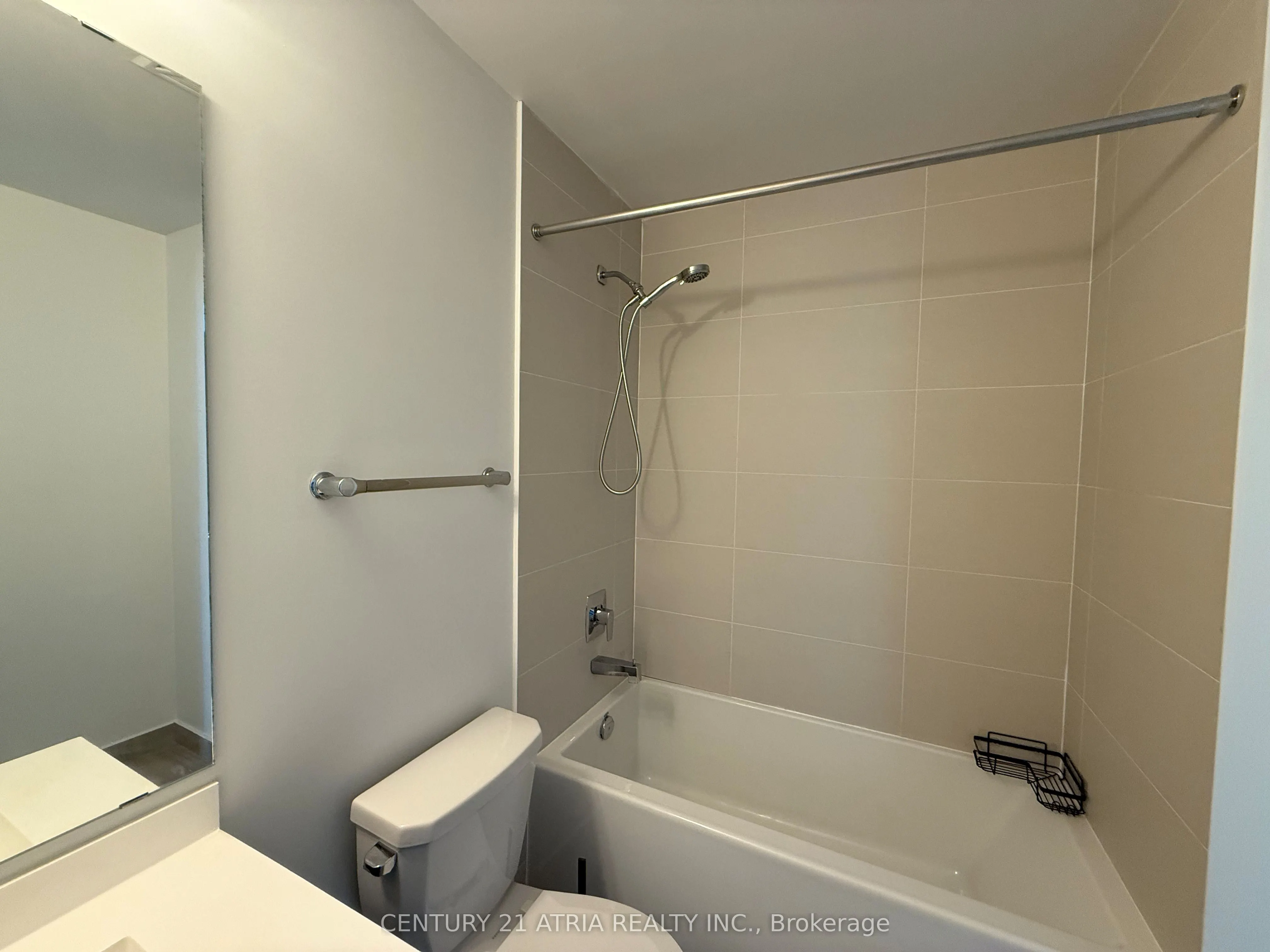 7895 Jane Street, #LPH11