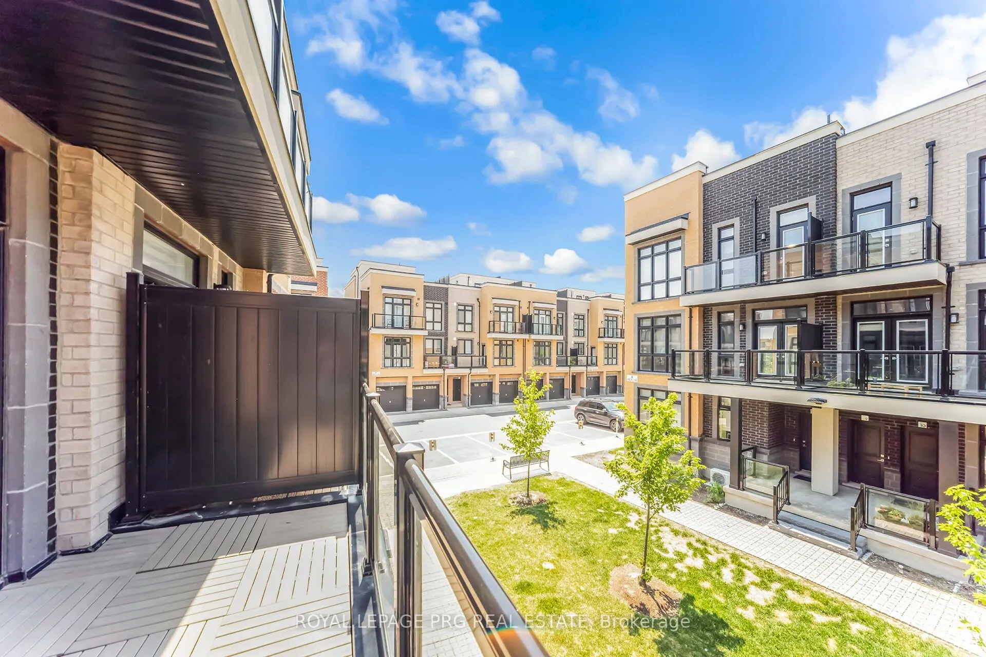 8 Sayers Lane, #17