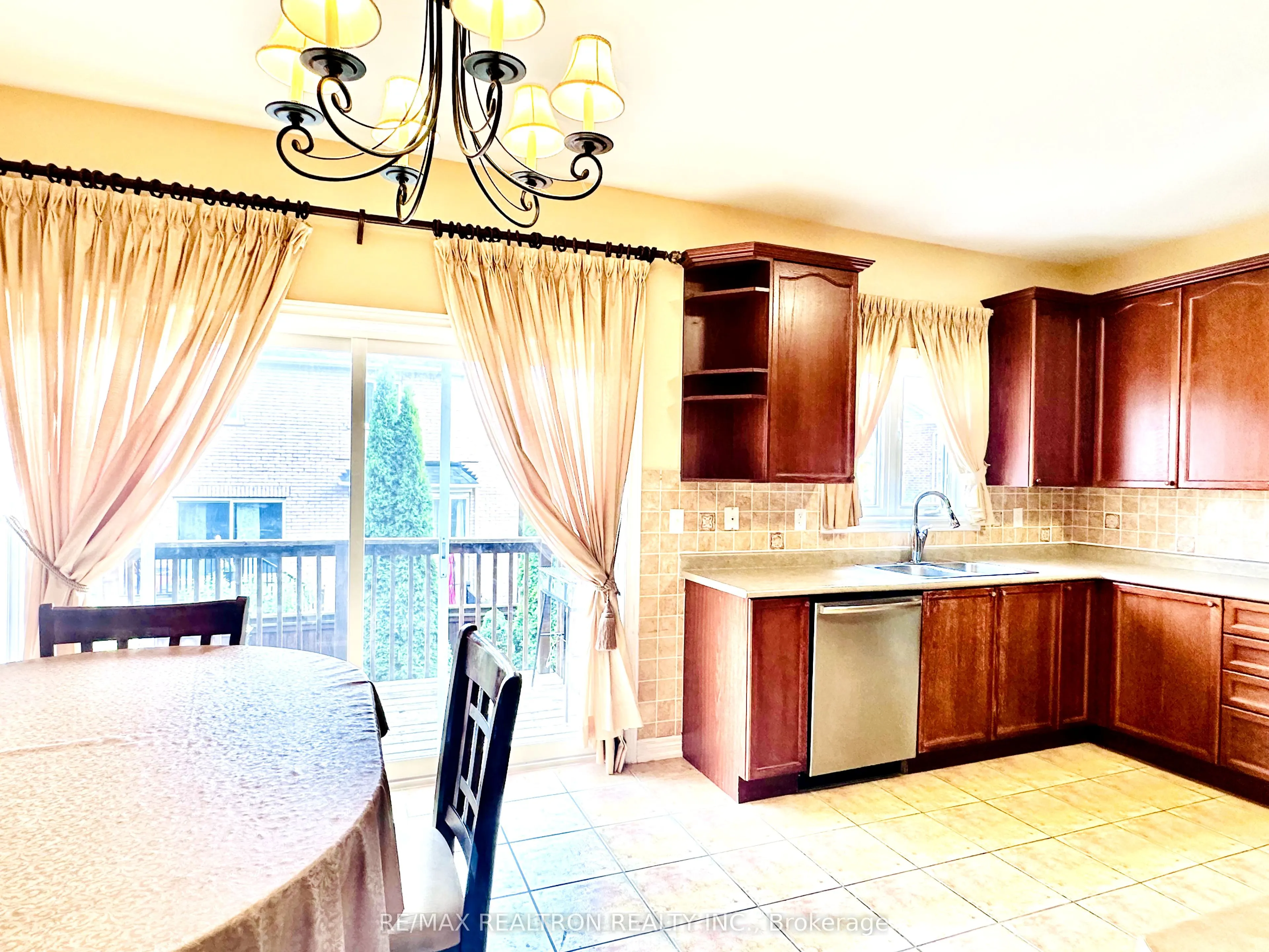 373 Tower Hill Road