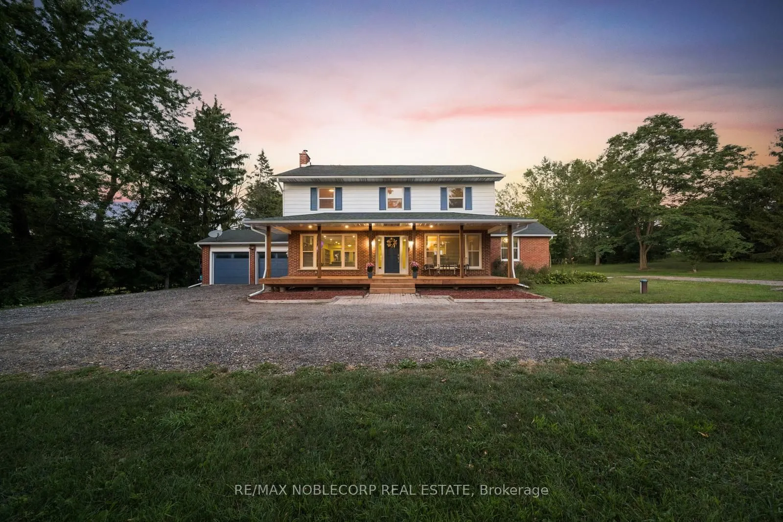 2037 15th Side Road