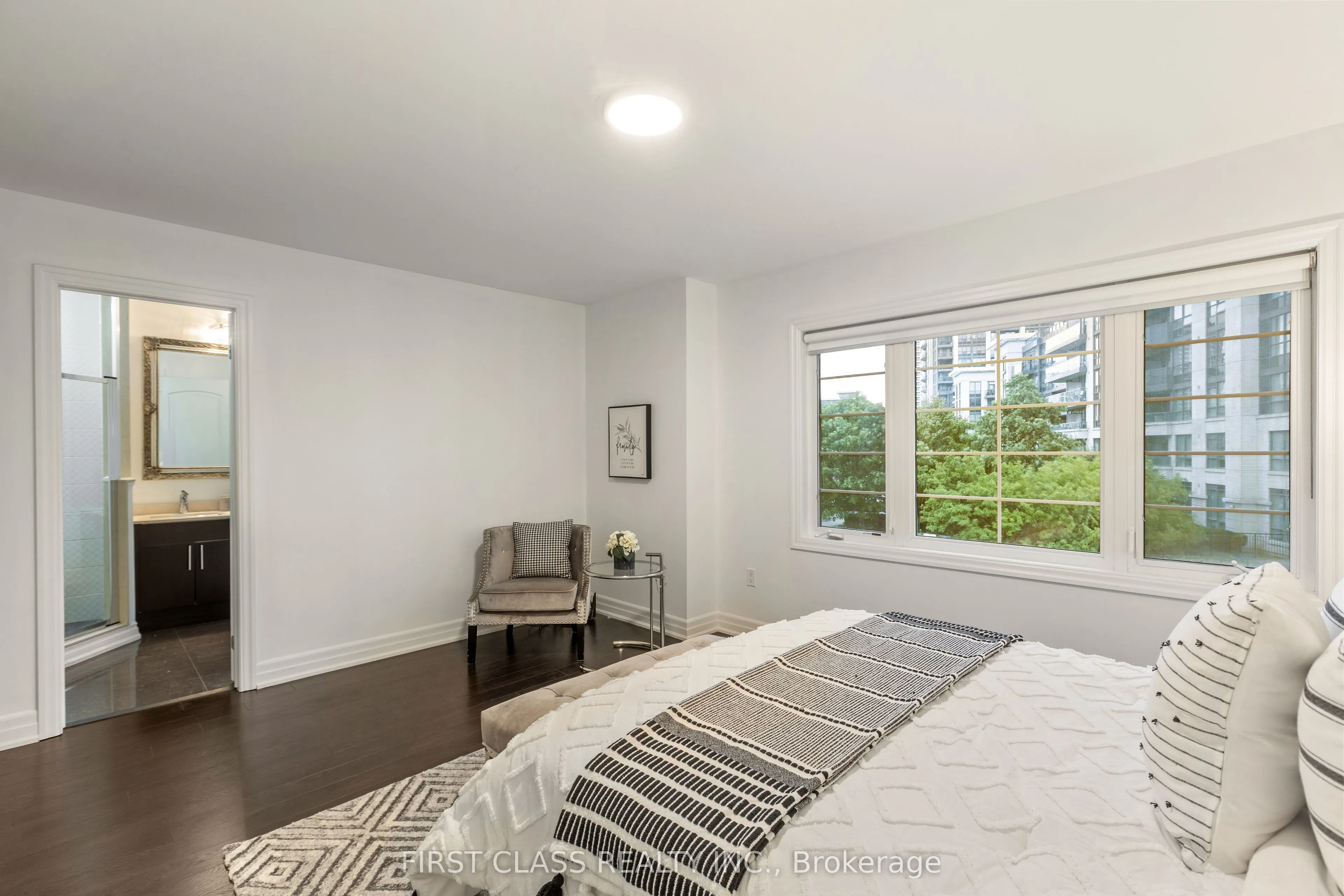 80 North Park Road, #15