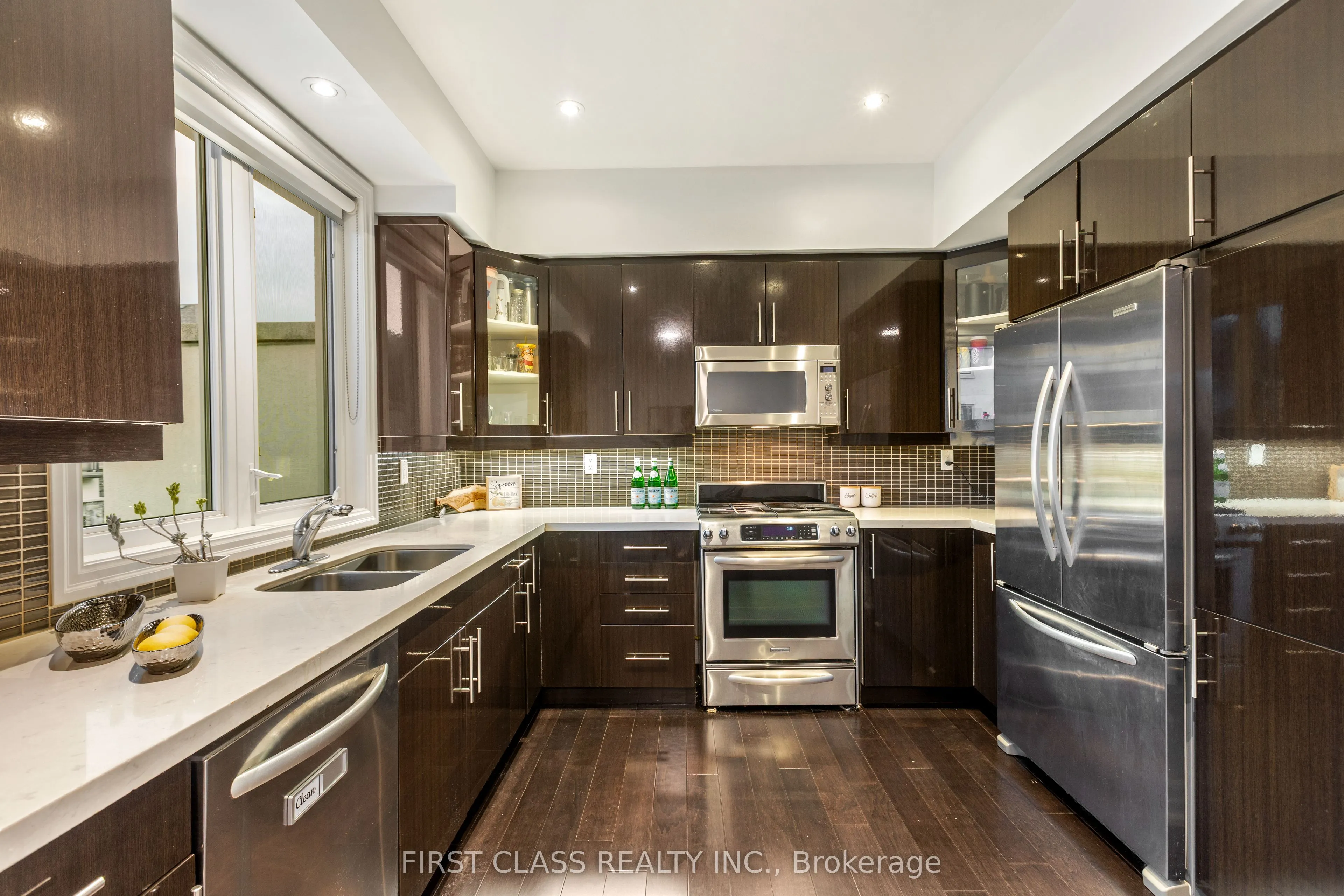 80 North Park Road, #15
