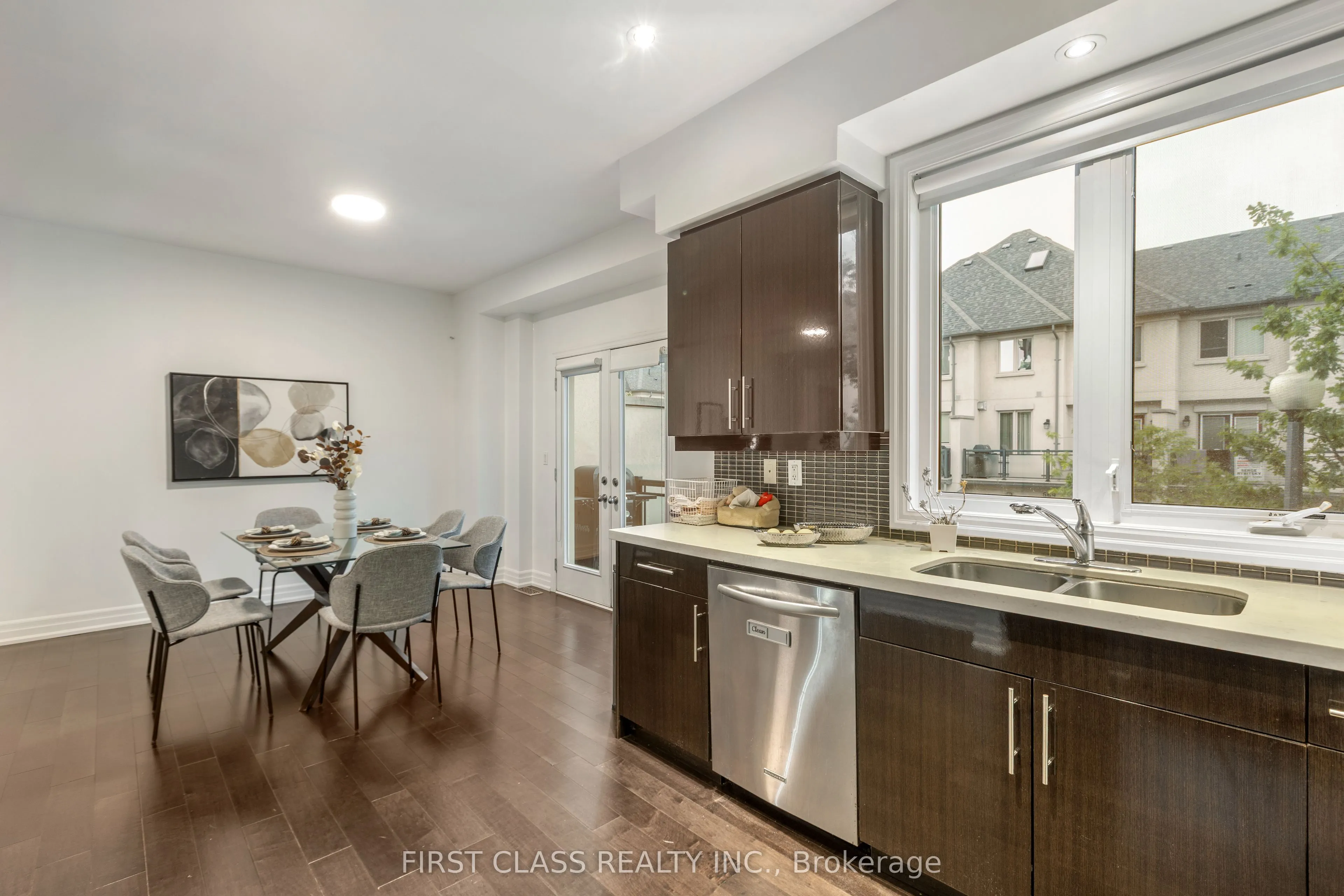 80 North Park Road, #15