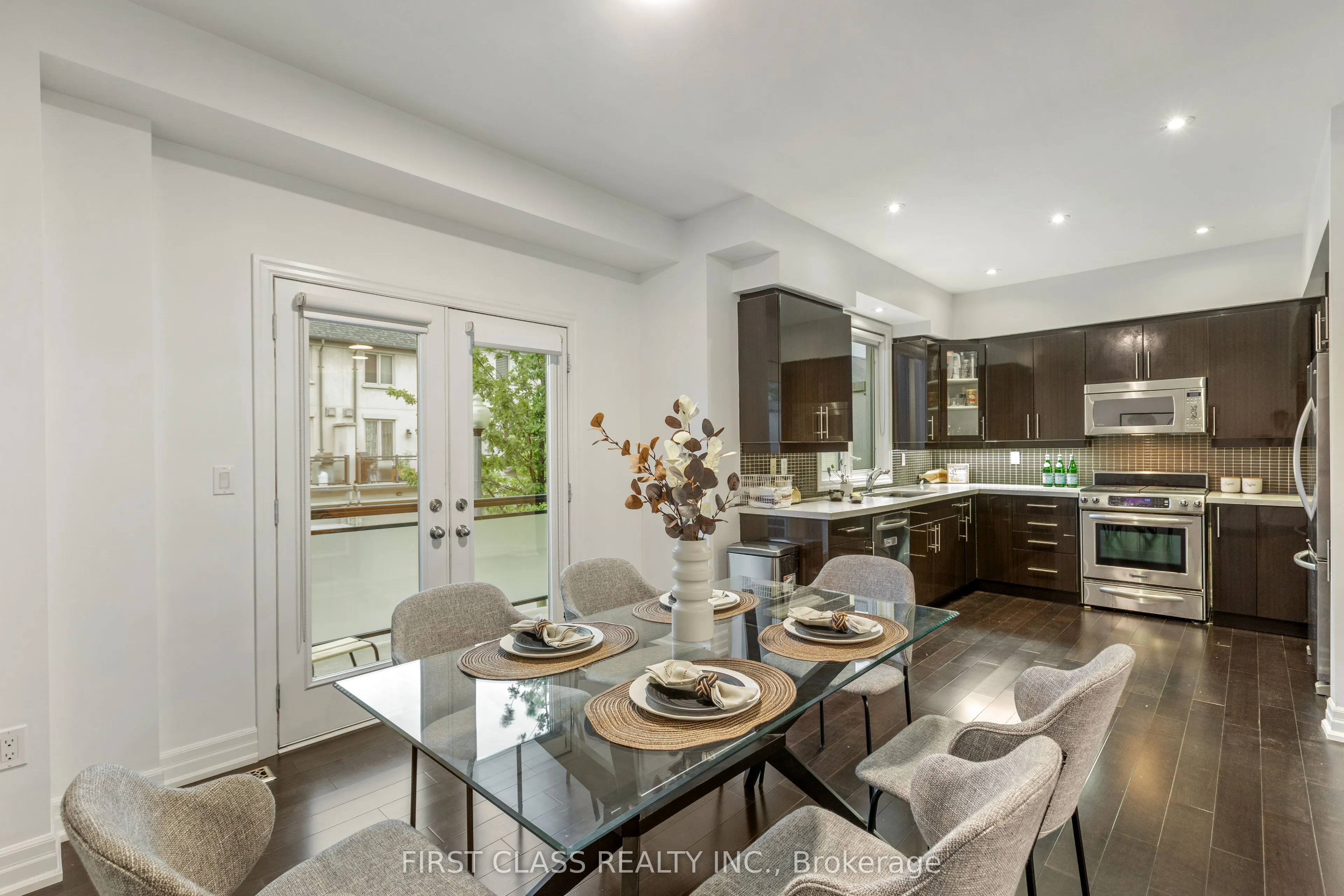 80 North Park Road, #15