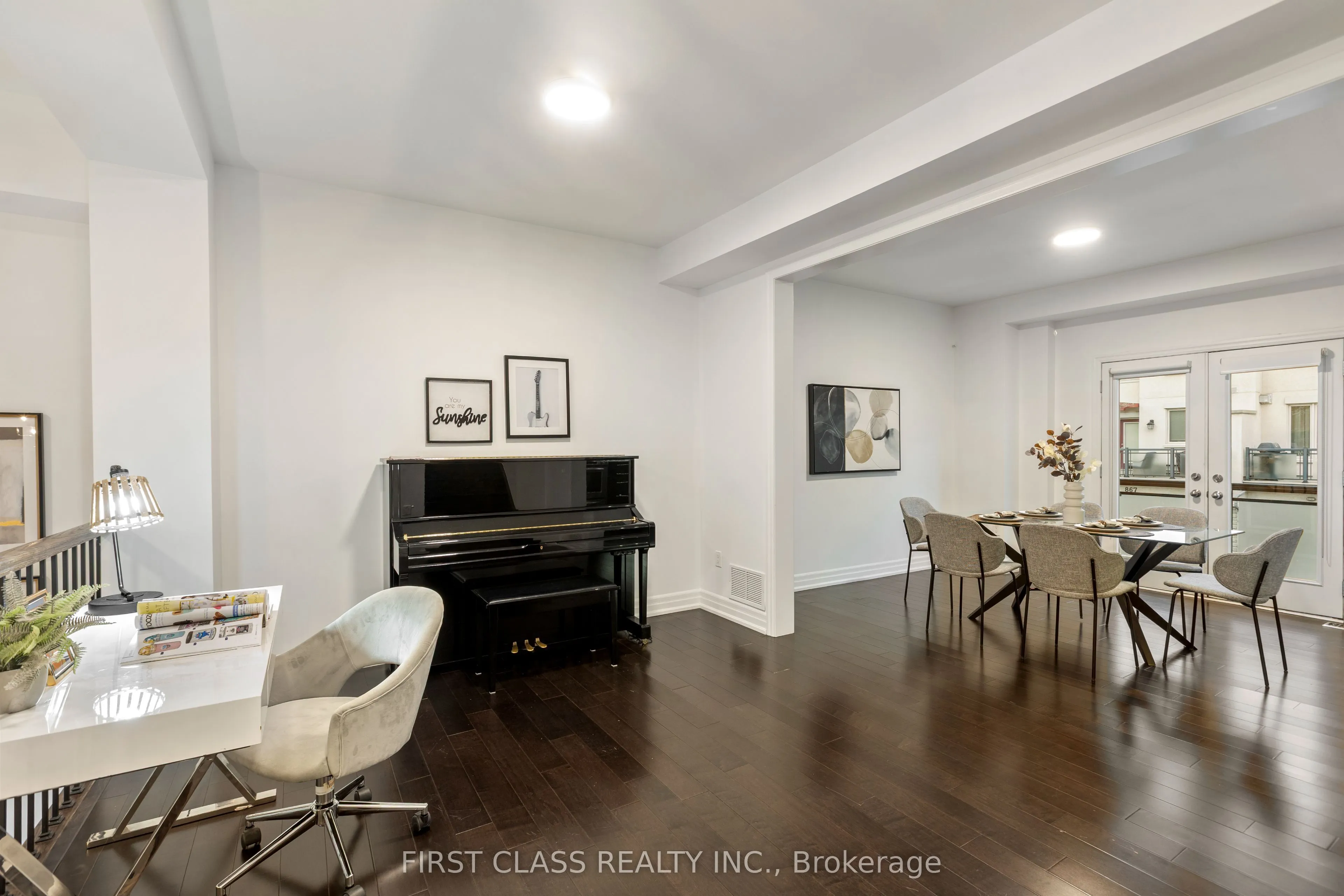 80 North Park Road, #15