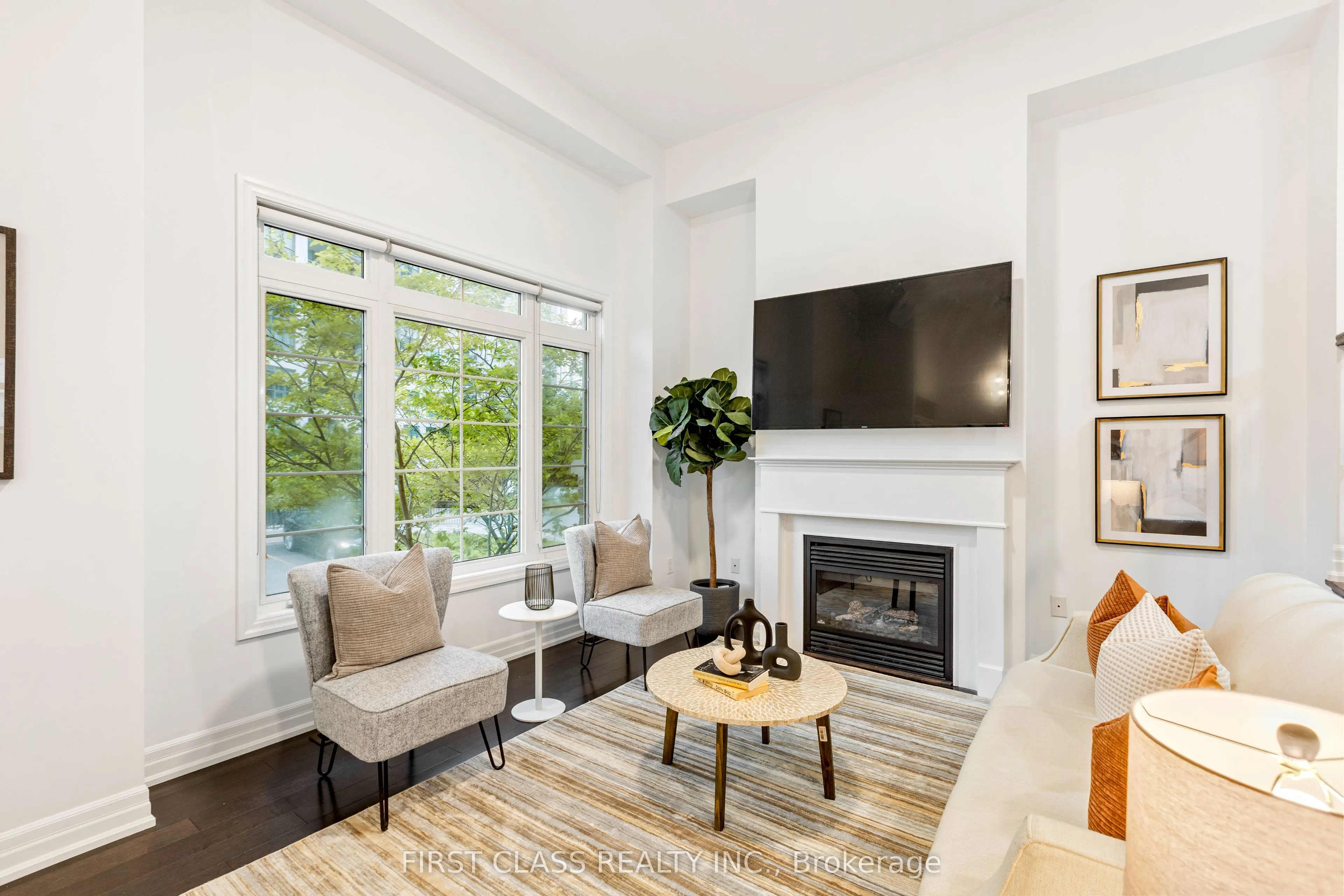 80 North Park Road, #15