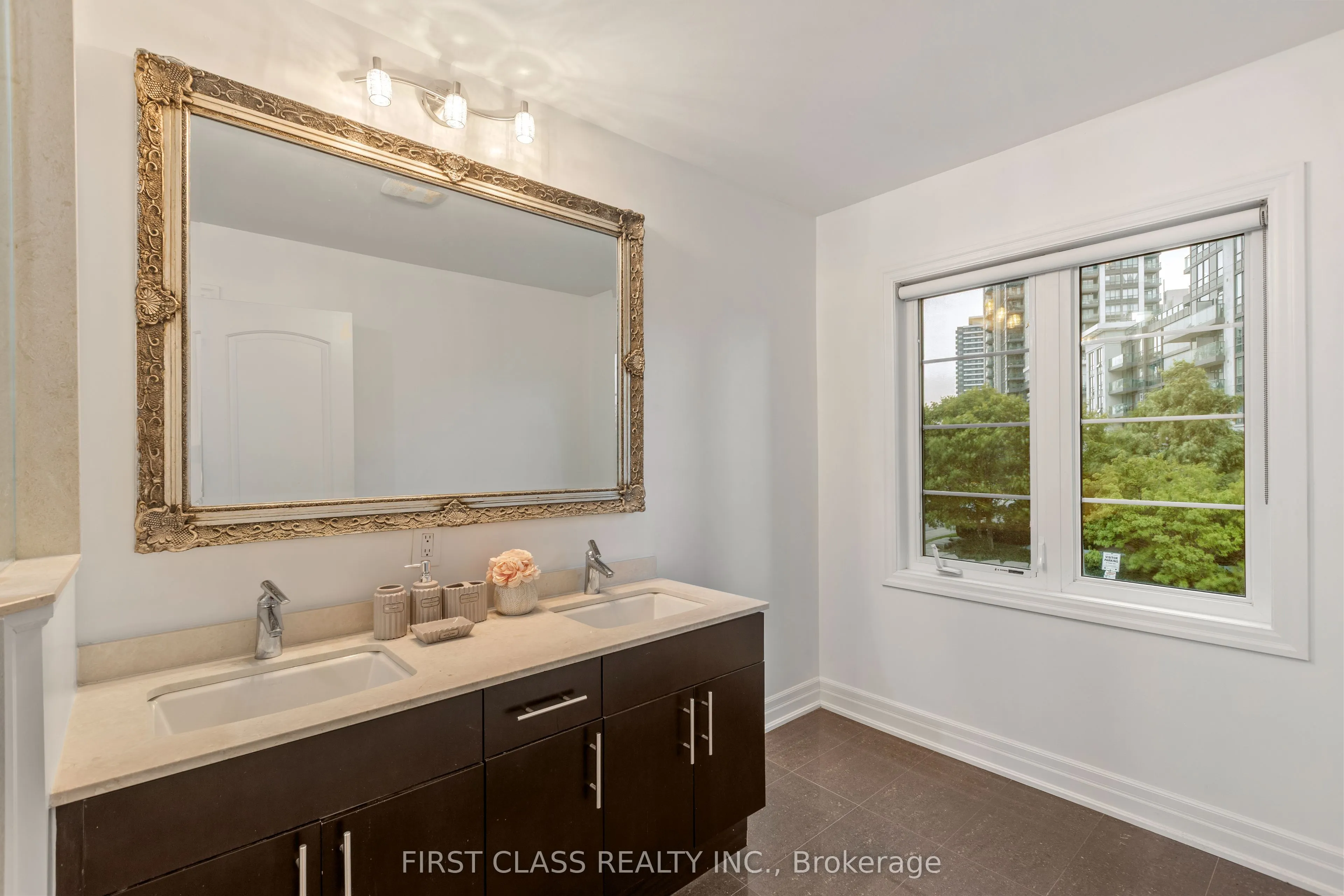 80 North Park Road, #15
