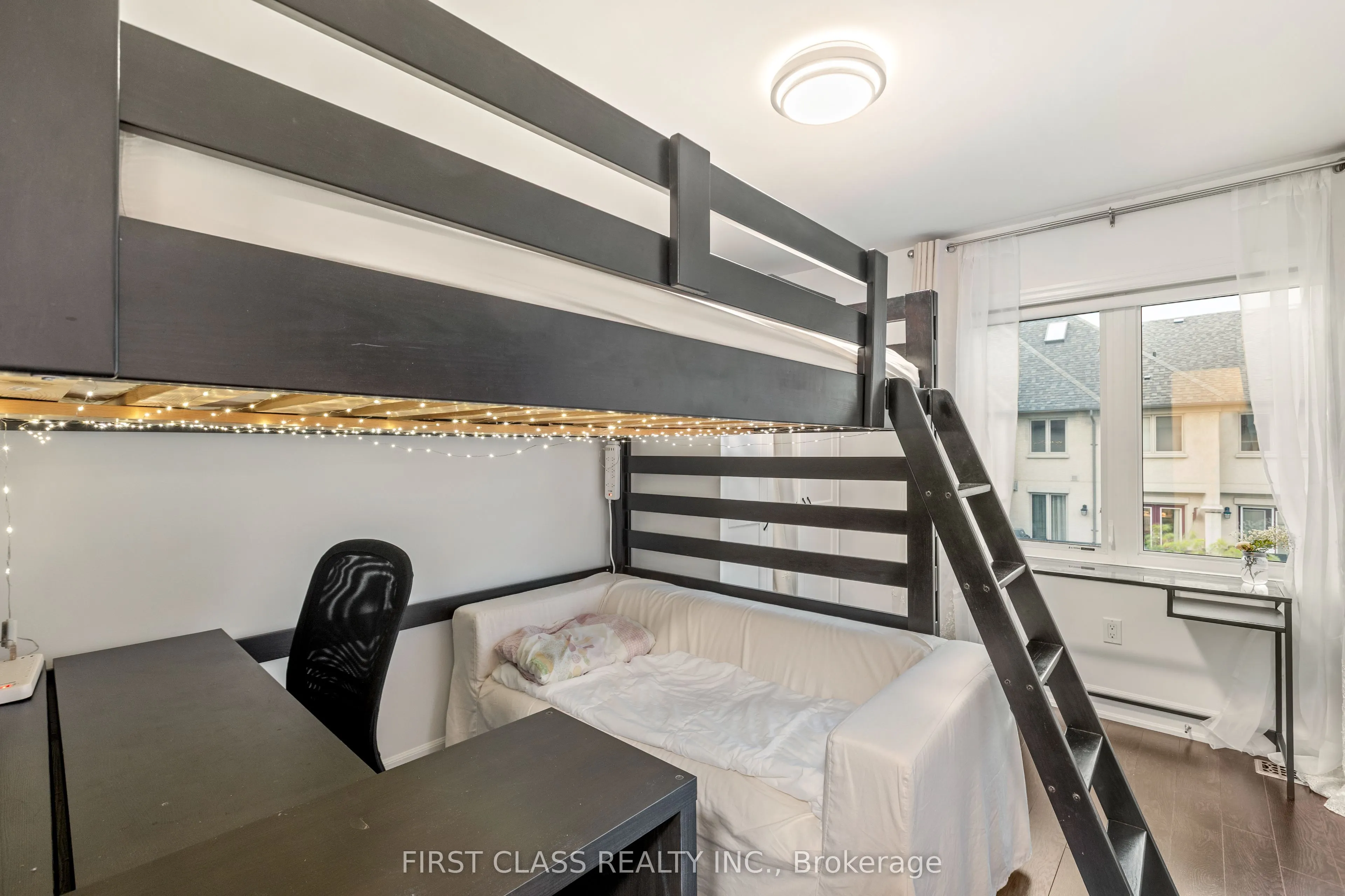 80 North Park Road, #15
