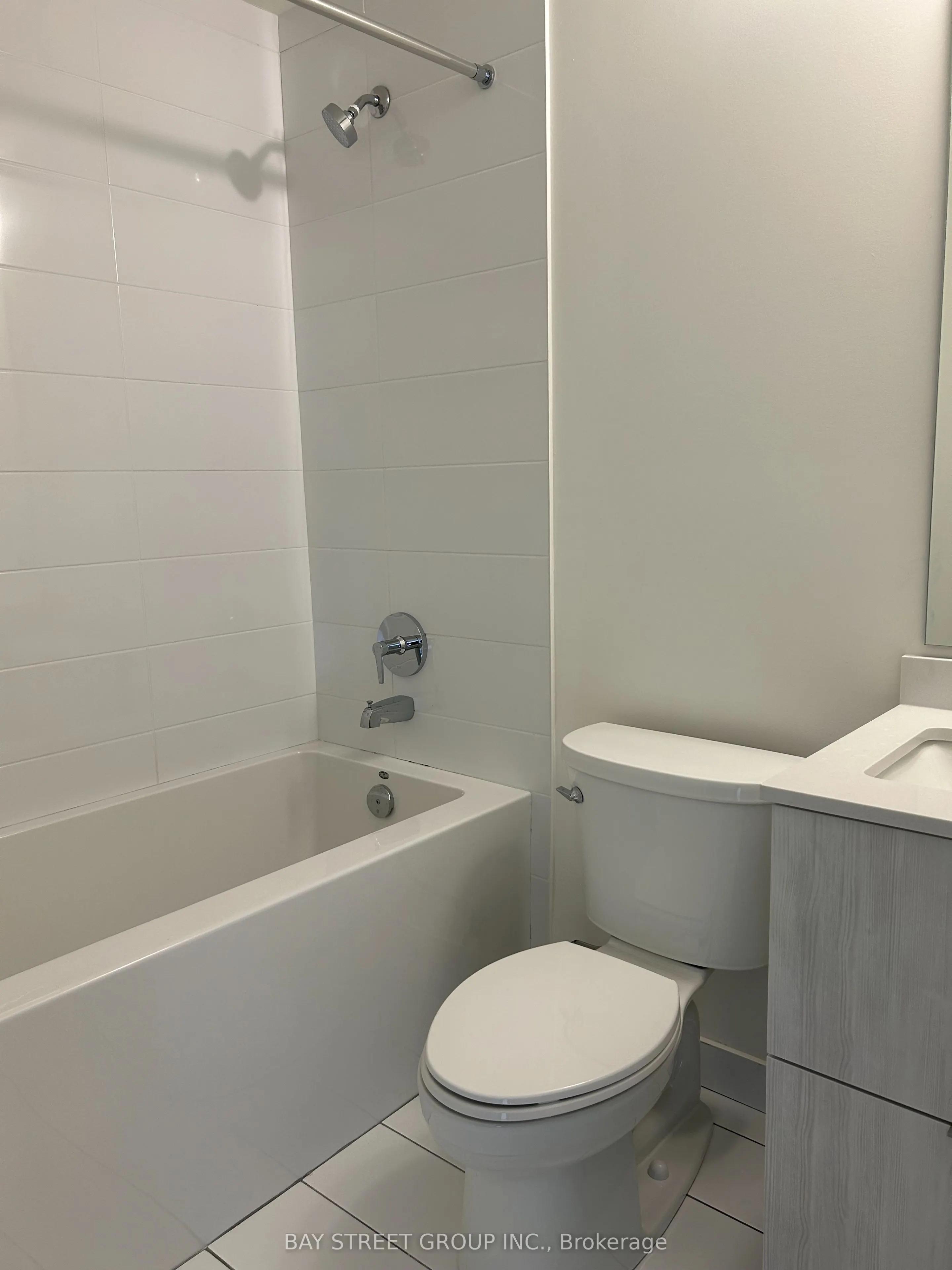 12 David Eyer Road, #1116