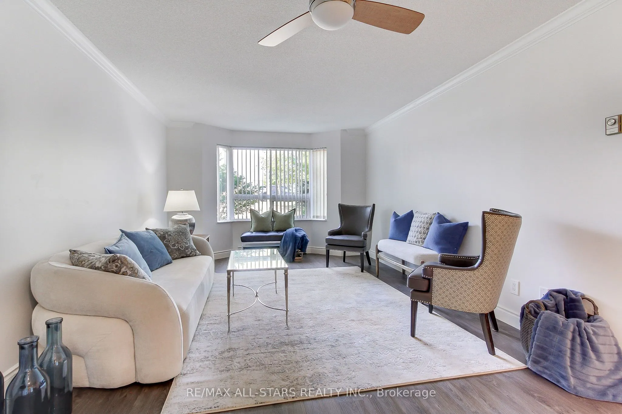 41 Ash Street, #103
