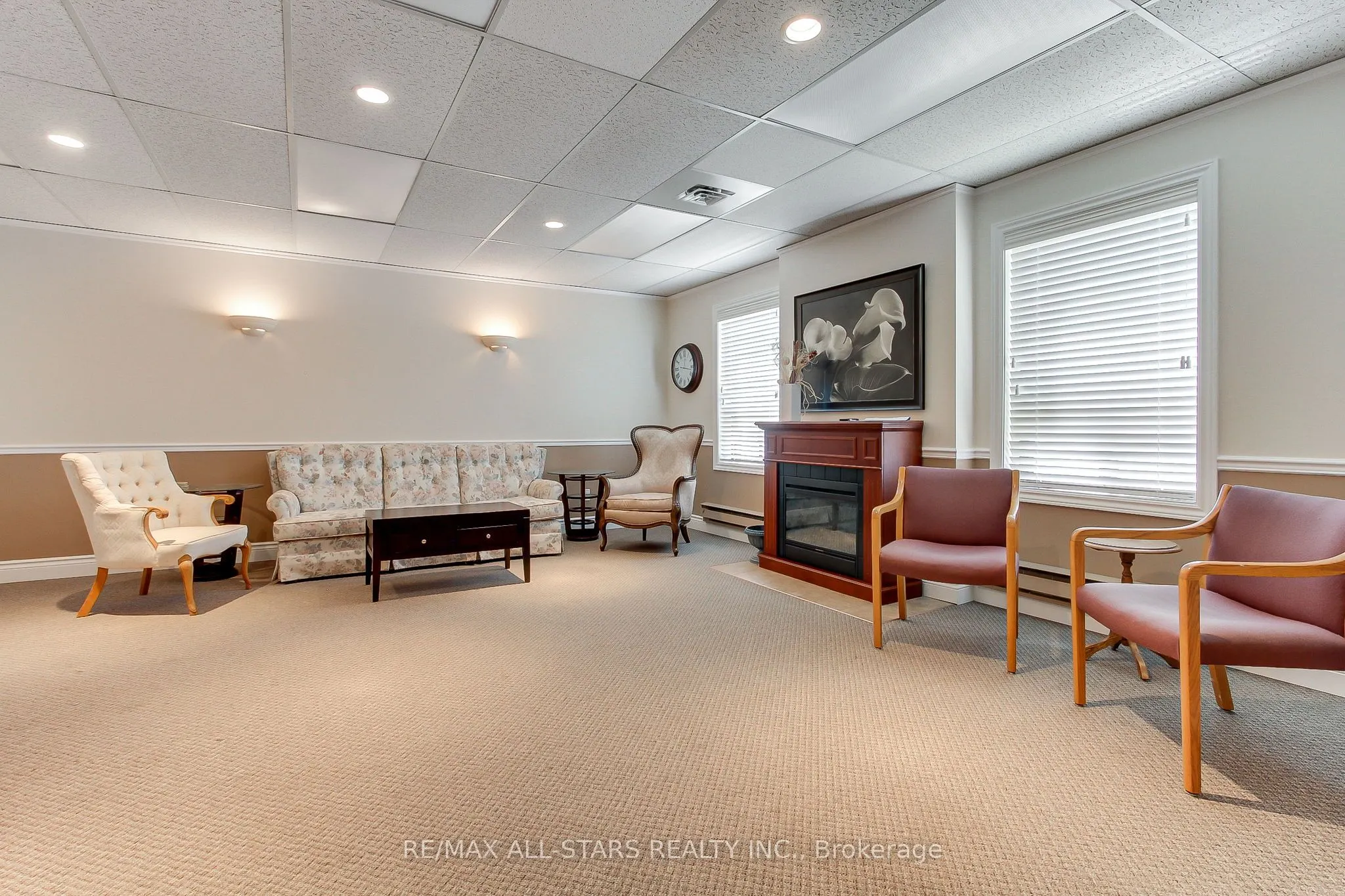 41 Ash Street, #103