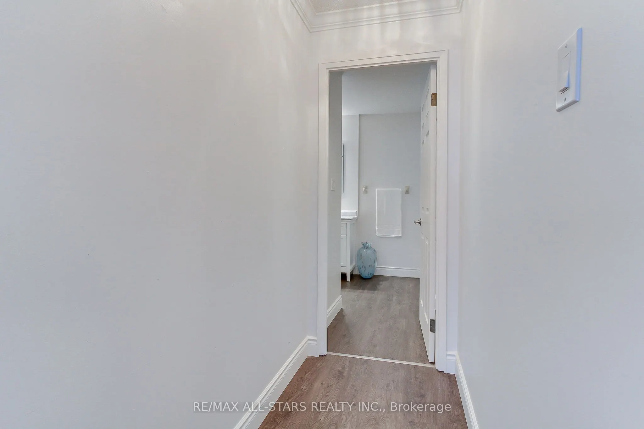 41 Ash Street, #103