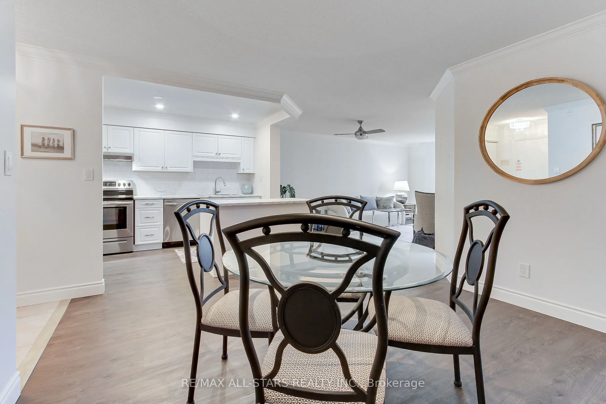 41 Ash Street, #103