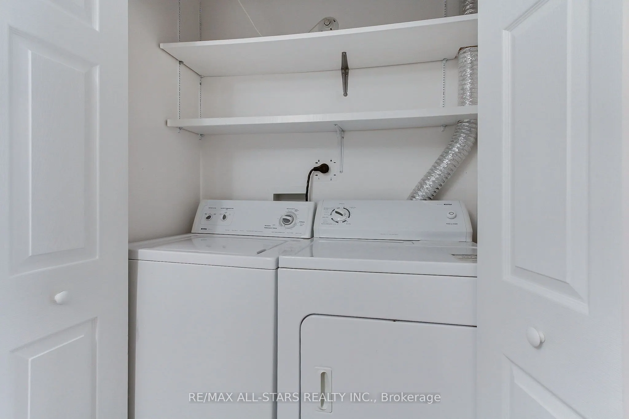 41 Ash Street, #103