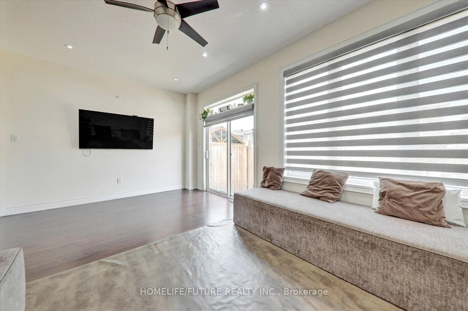 52 Mohandas Drive