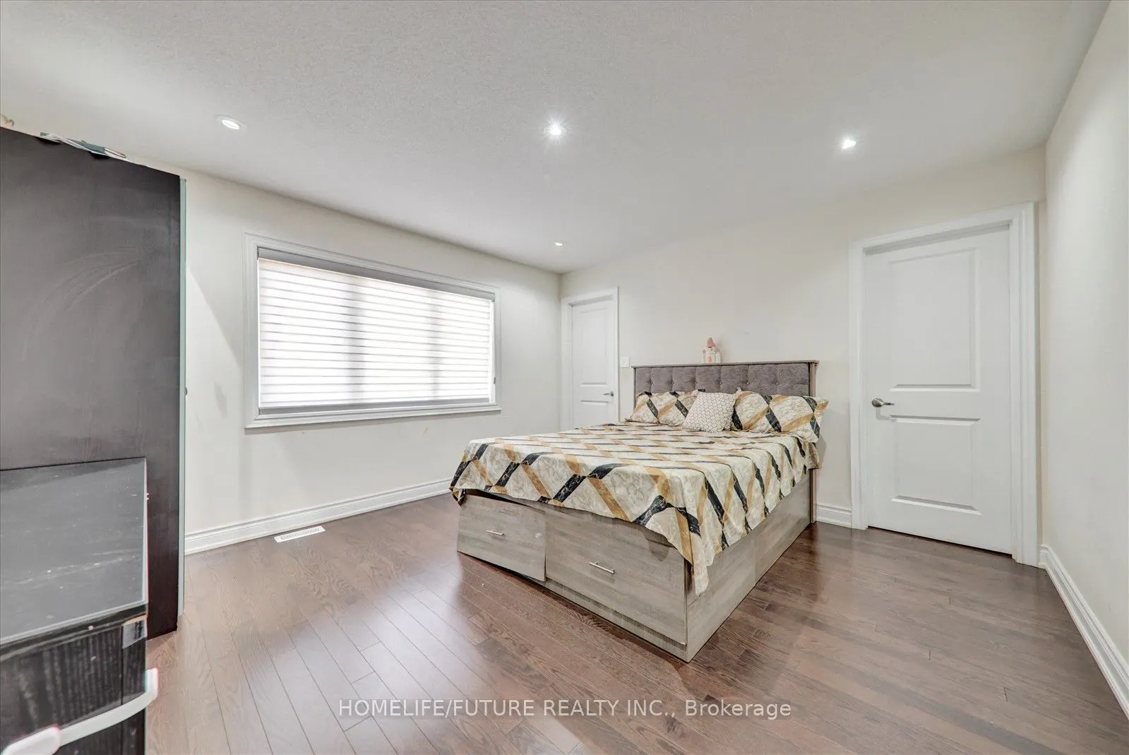 52 Mohandas Drive
