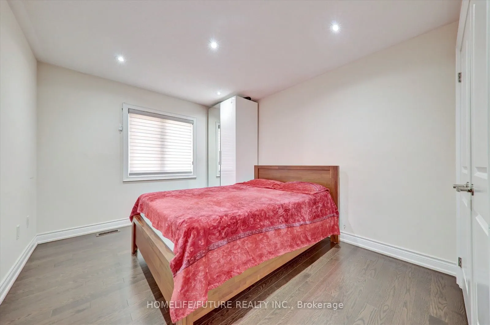 52 Mohandas Drive