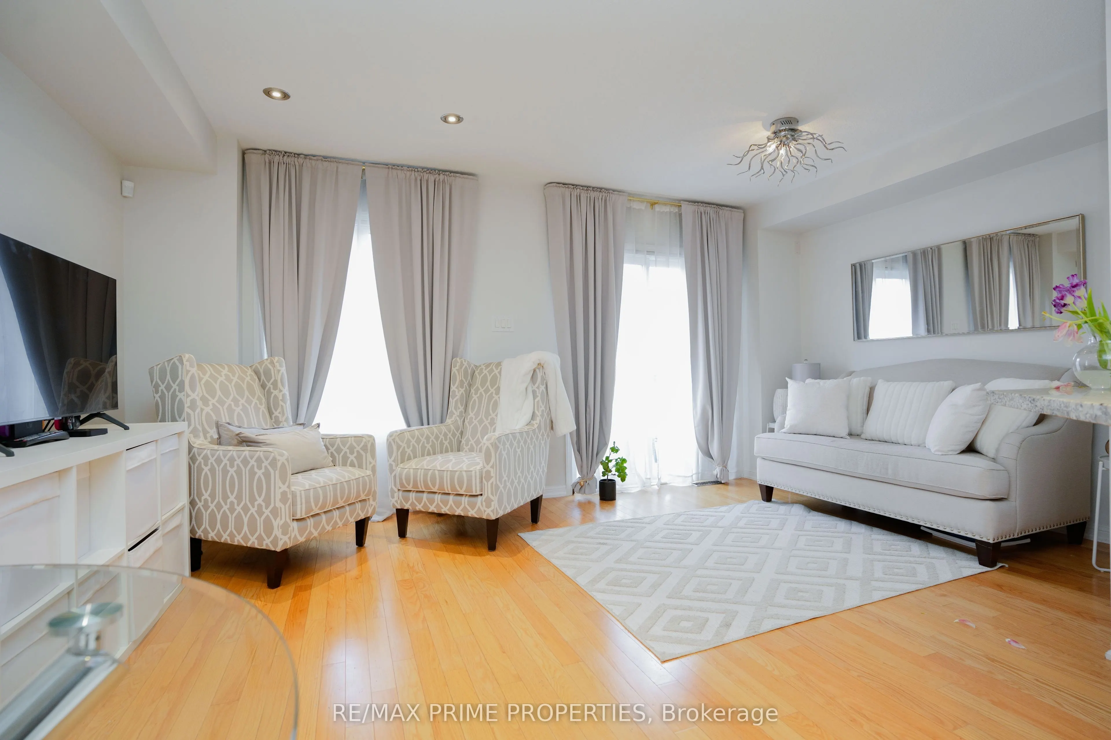 47 Edwin Pearson Street, #23
