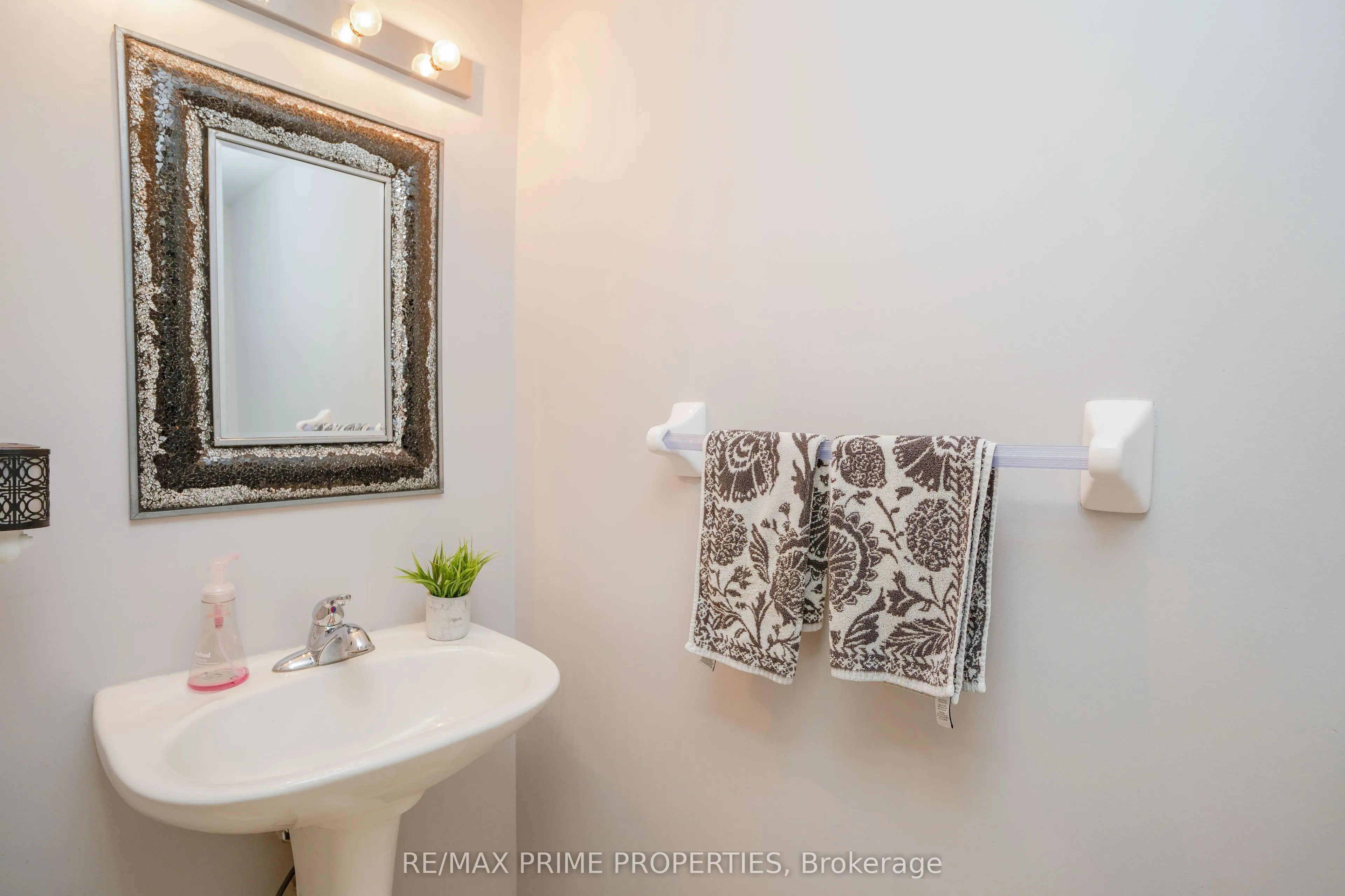 47 Edwin Pearson Street, #23