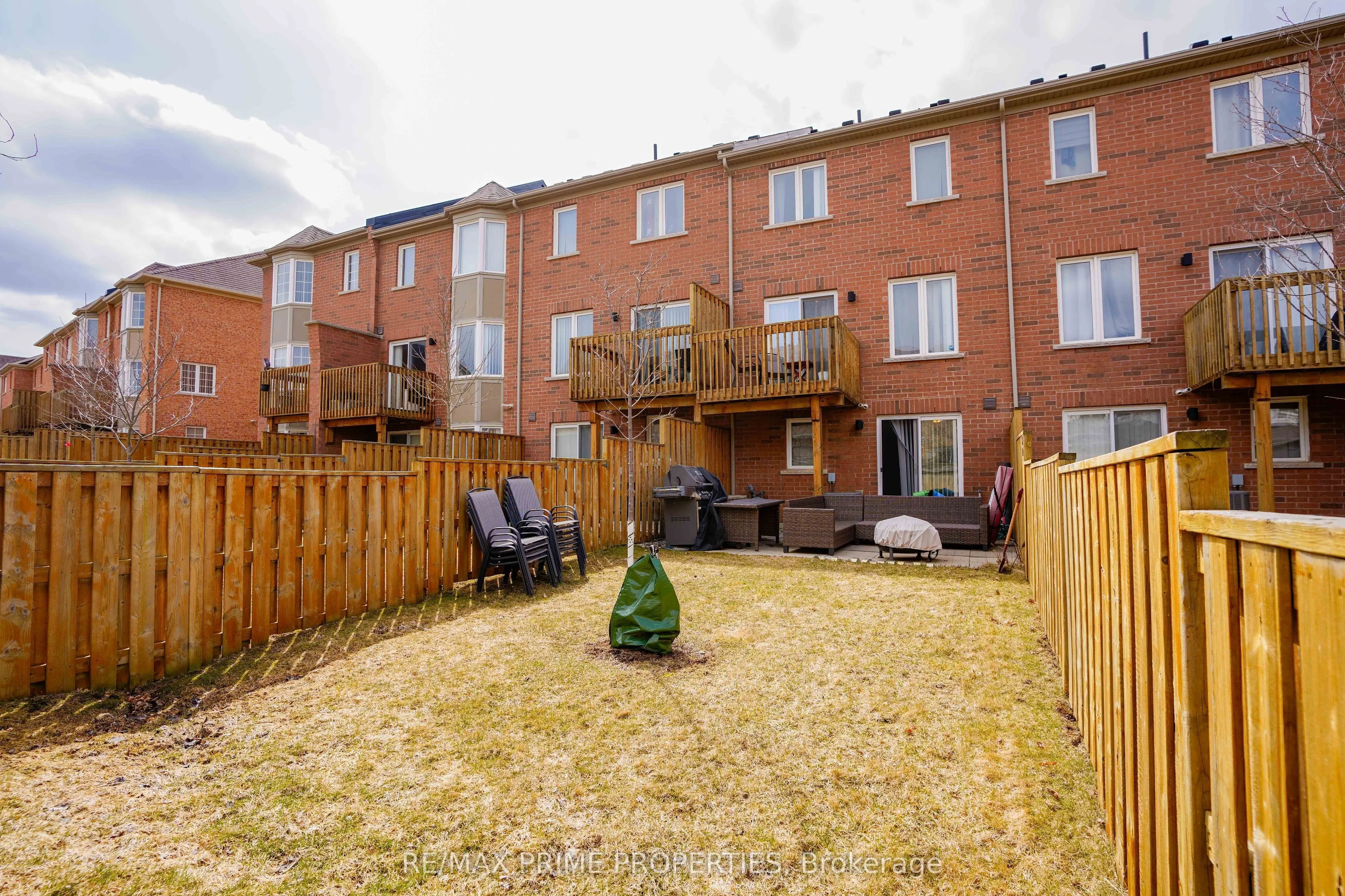 47 Edwin Pearson Street, #23
