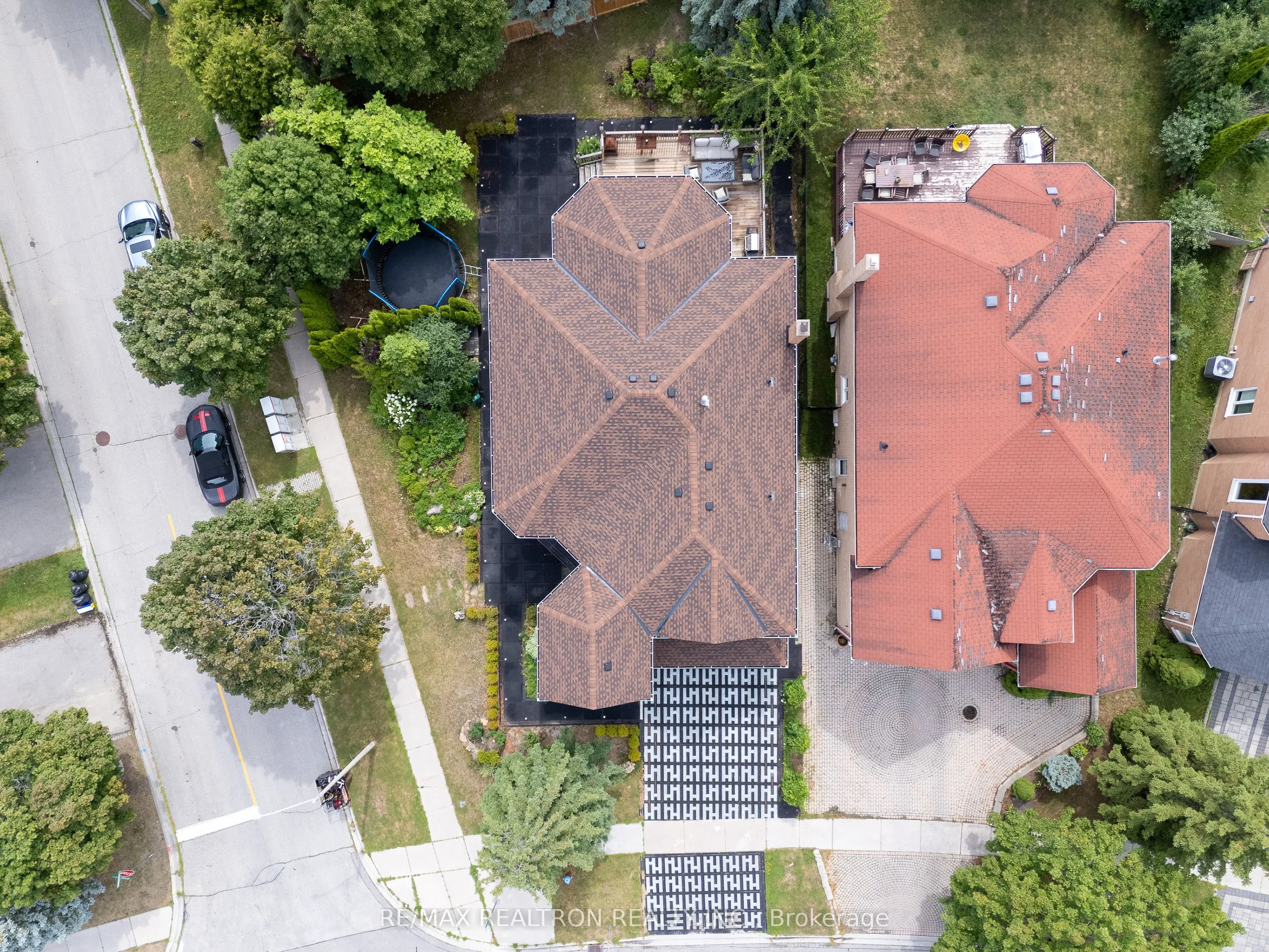 161 Devonsleigh Boulevard W