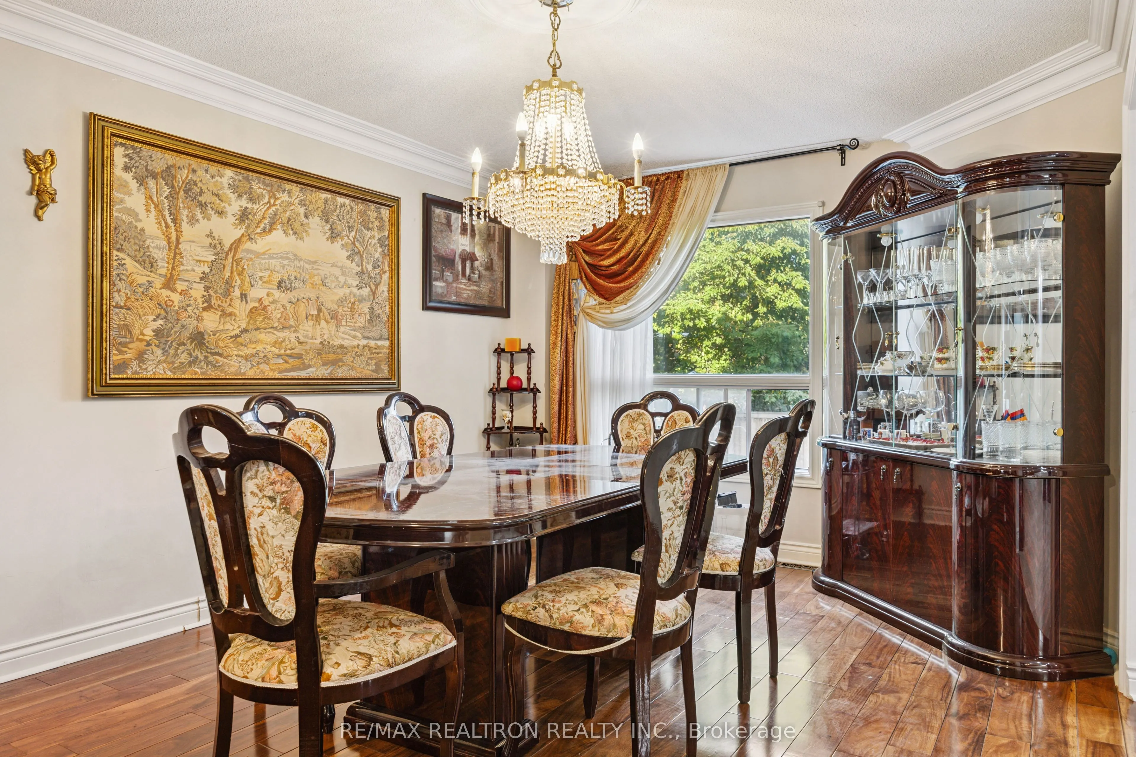 161 Devonsleigh Boulevard W