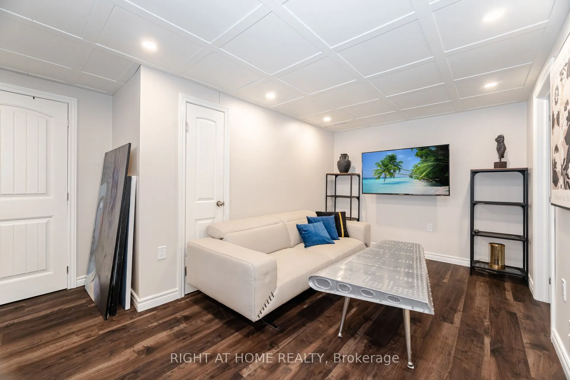 15 Kemano Road